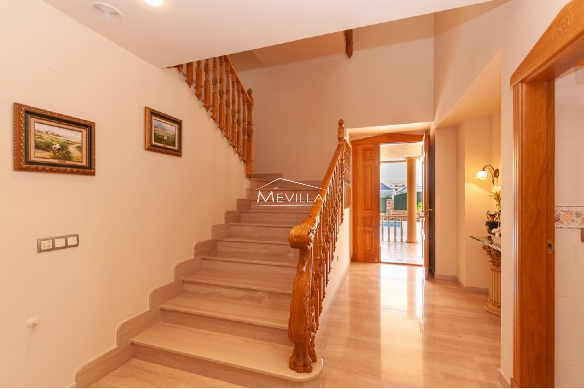 Återförsäljare - Villa - Torrevieja - La Veleta