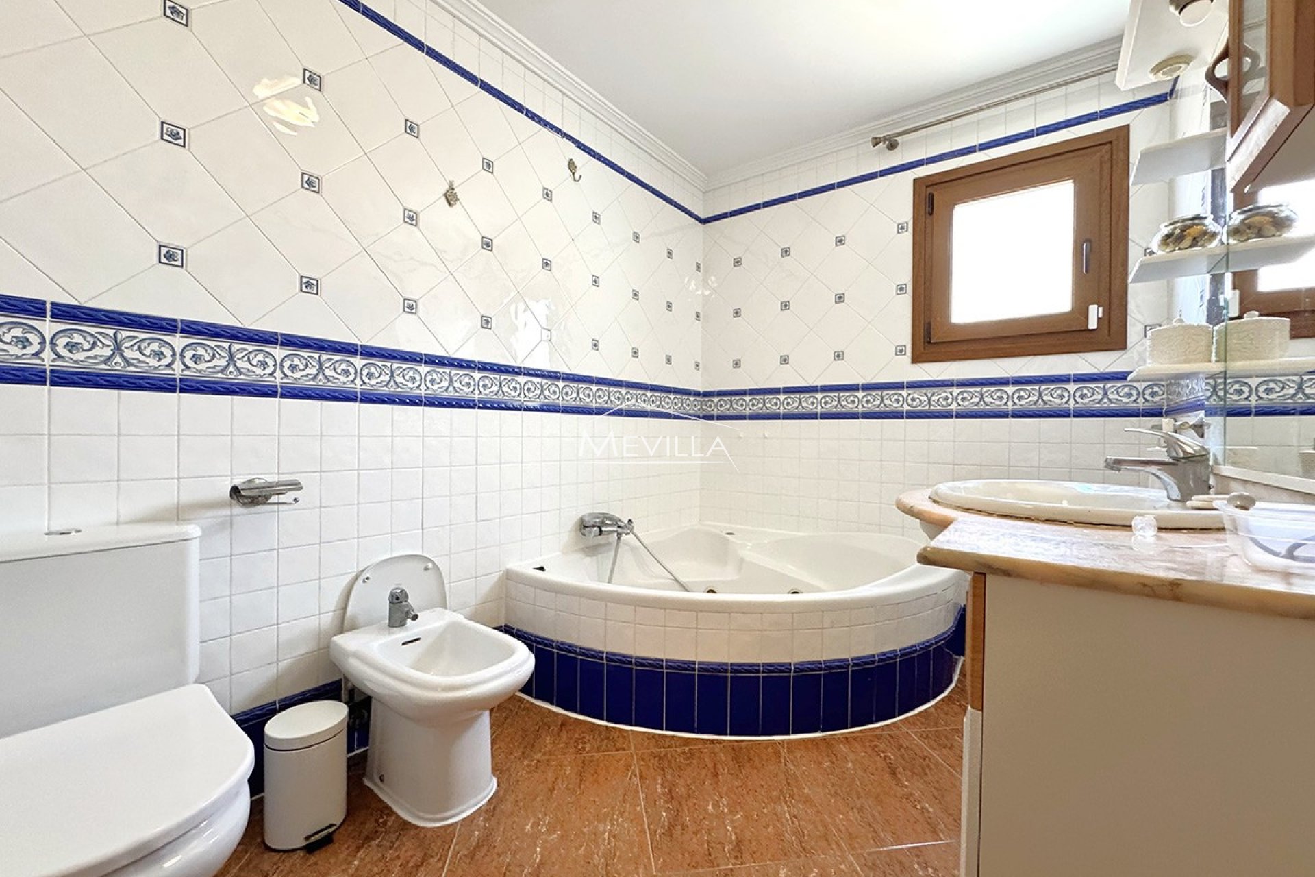 Återförsäljare - Villa - Torrevieja - Los Altos