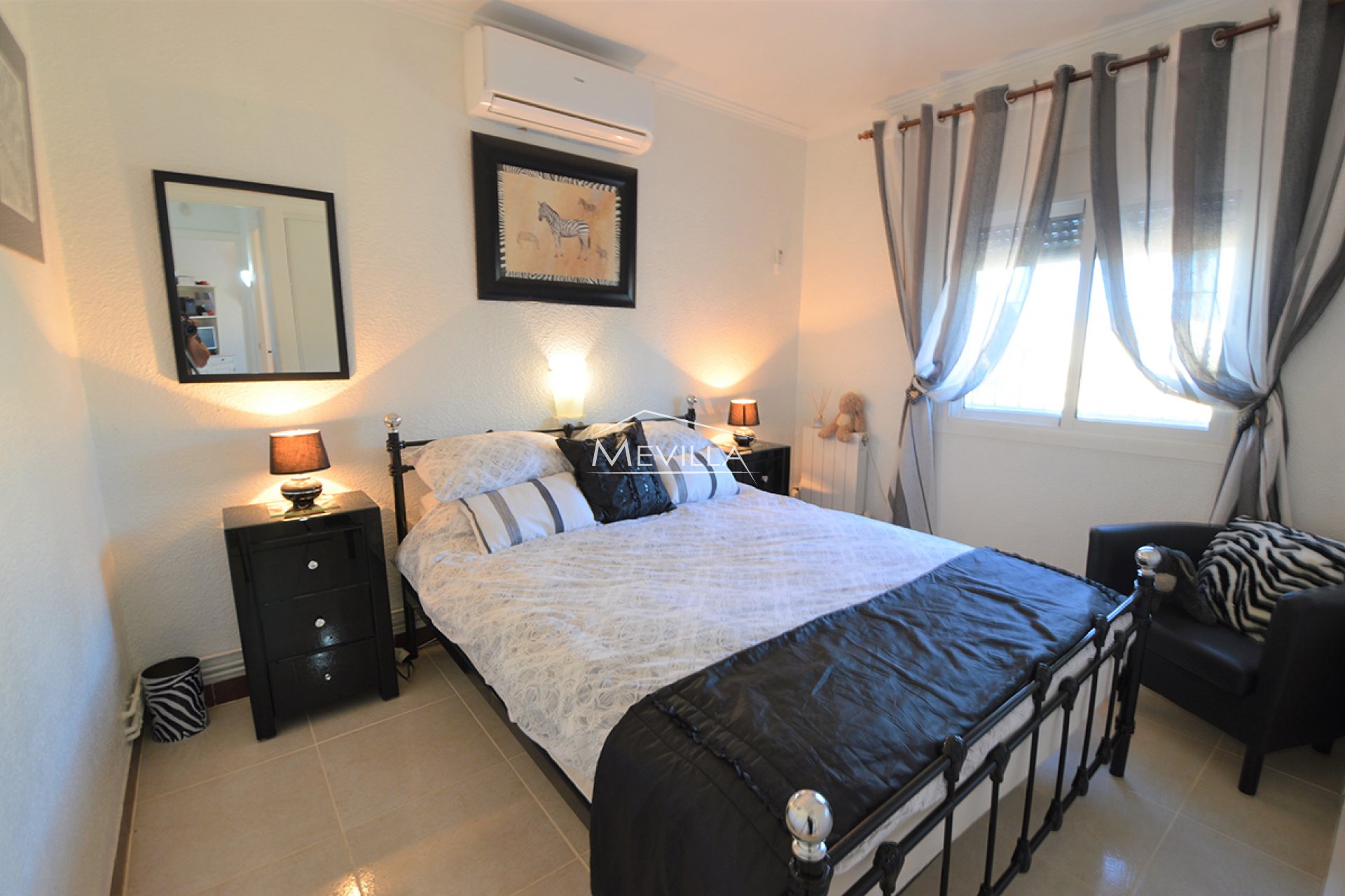 Återförsäljare - Villa - Torrevieja - Los Balcones