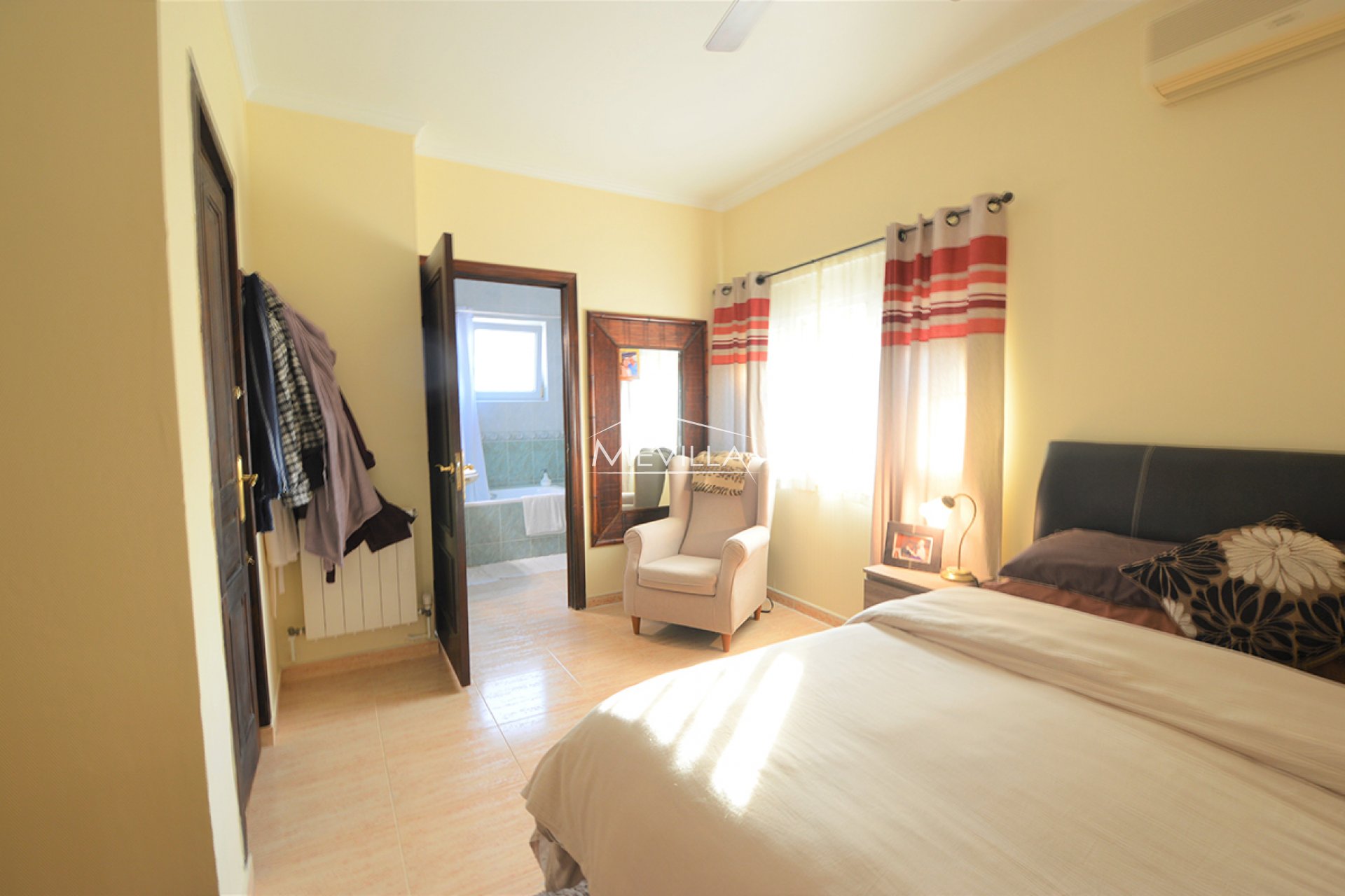 Återförsäljare - Villa - Torrevieja - Los Balcones