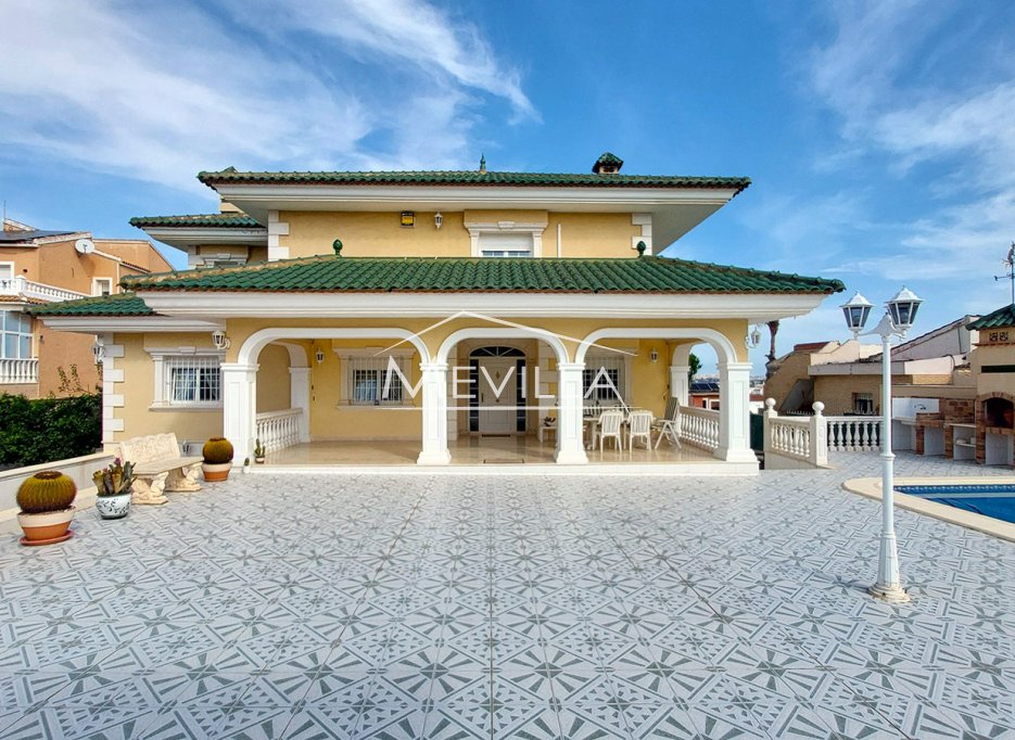 Återförsäljare - Villa - Torrevieja - Los Balcones