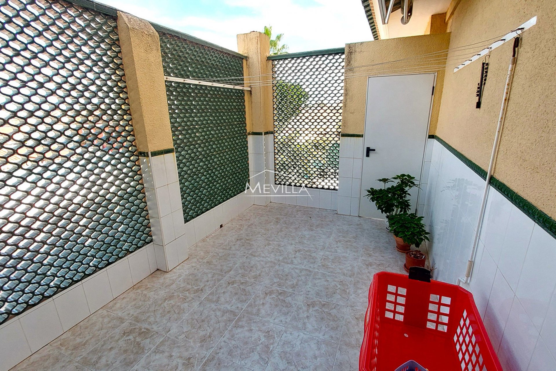 Återförsäljare - Villa - Torrevieja - Los Balcones