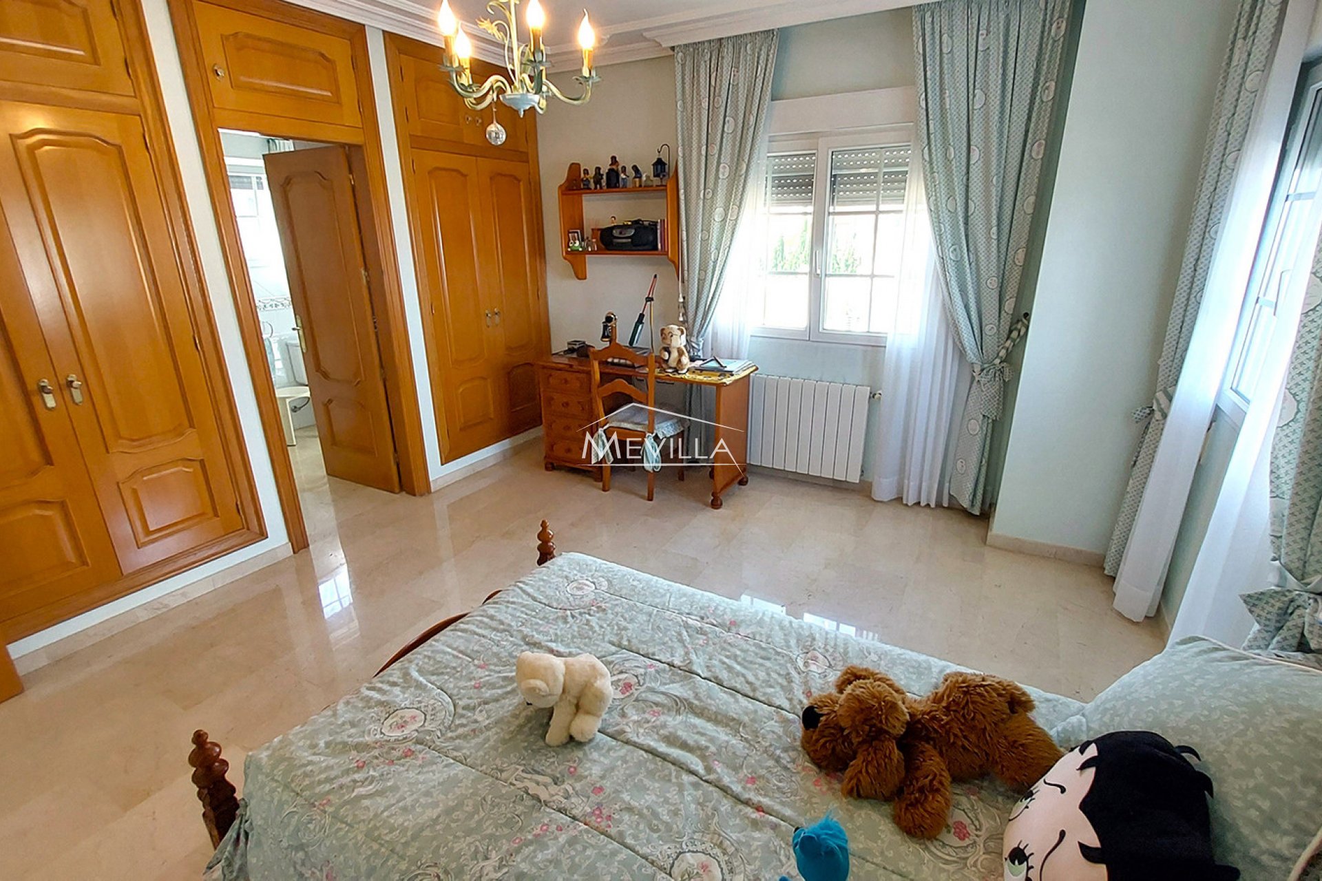 Återförsäljare - Villa - Torrevieja - Los Balcones