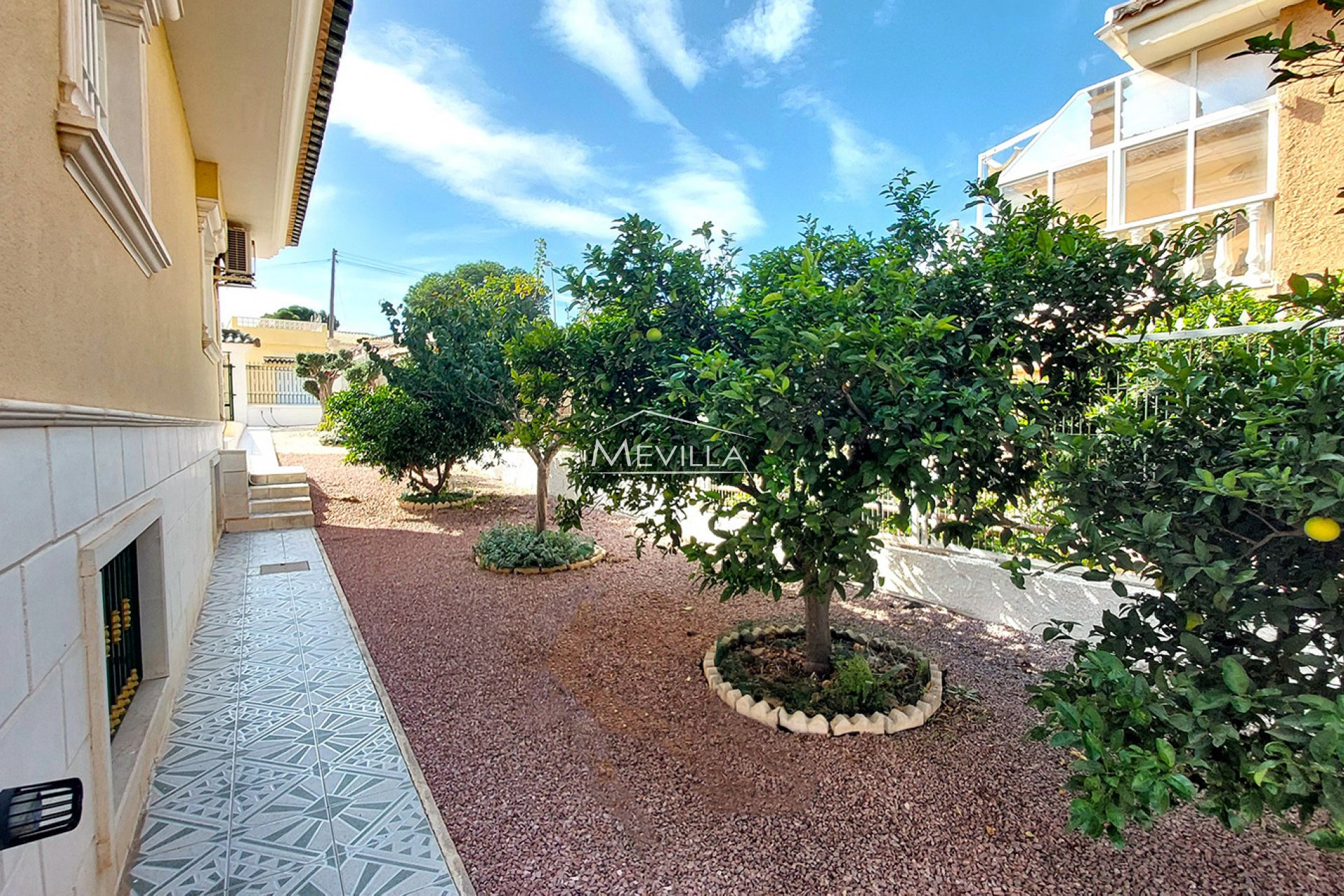 Återförsäljare - Villa - Torrevieja - Los Balcones