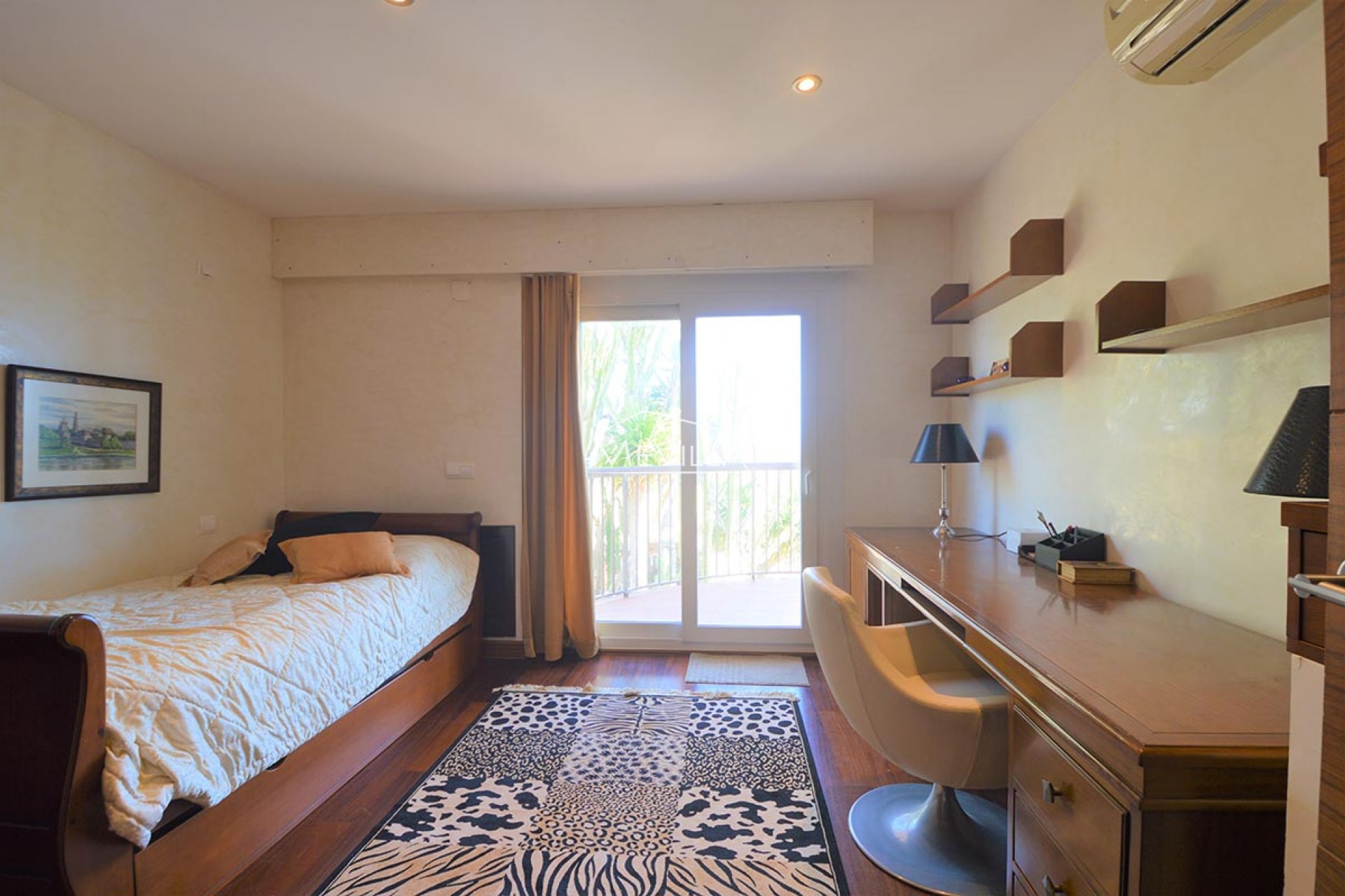 Återförsäljare - Villa - Torrevieja