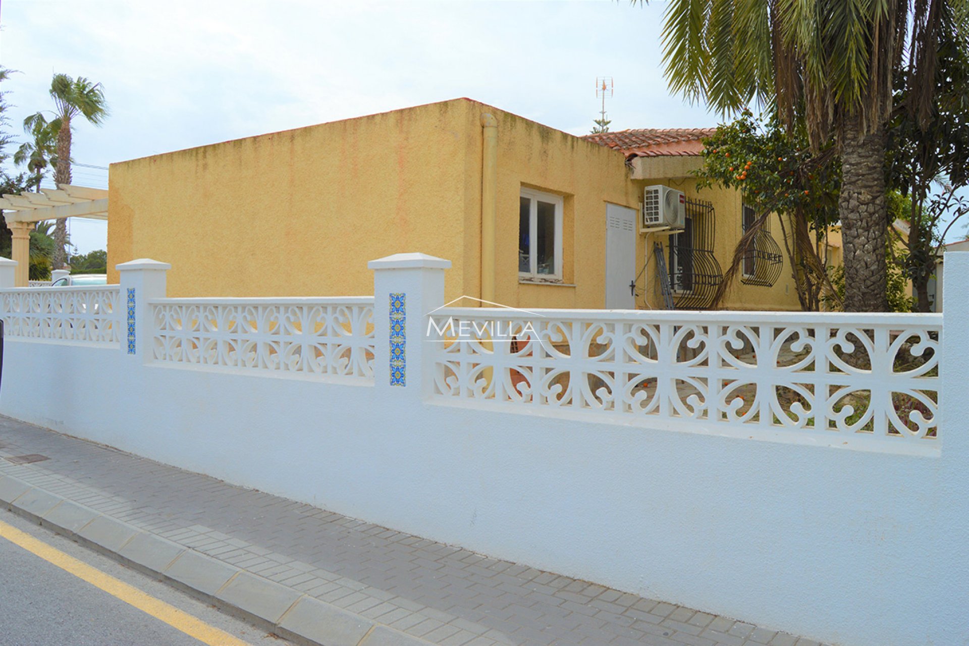 Återförsäljare - Villa - Torrevieja