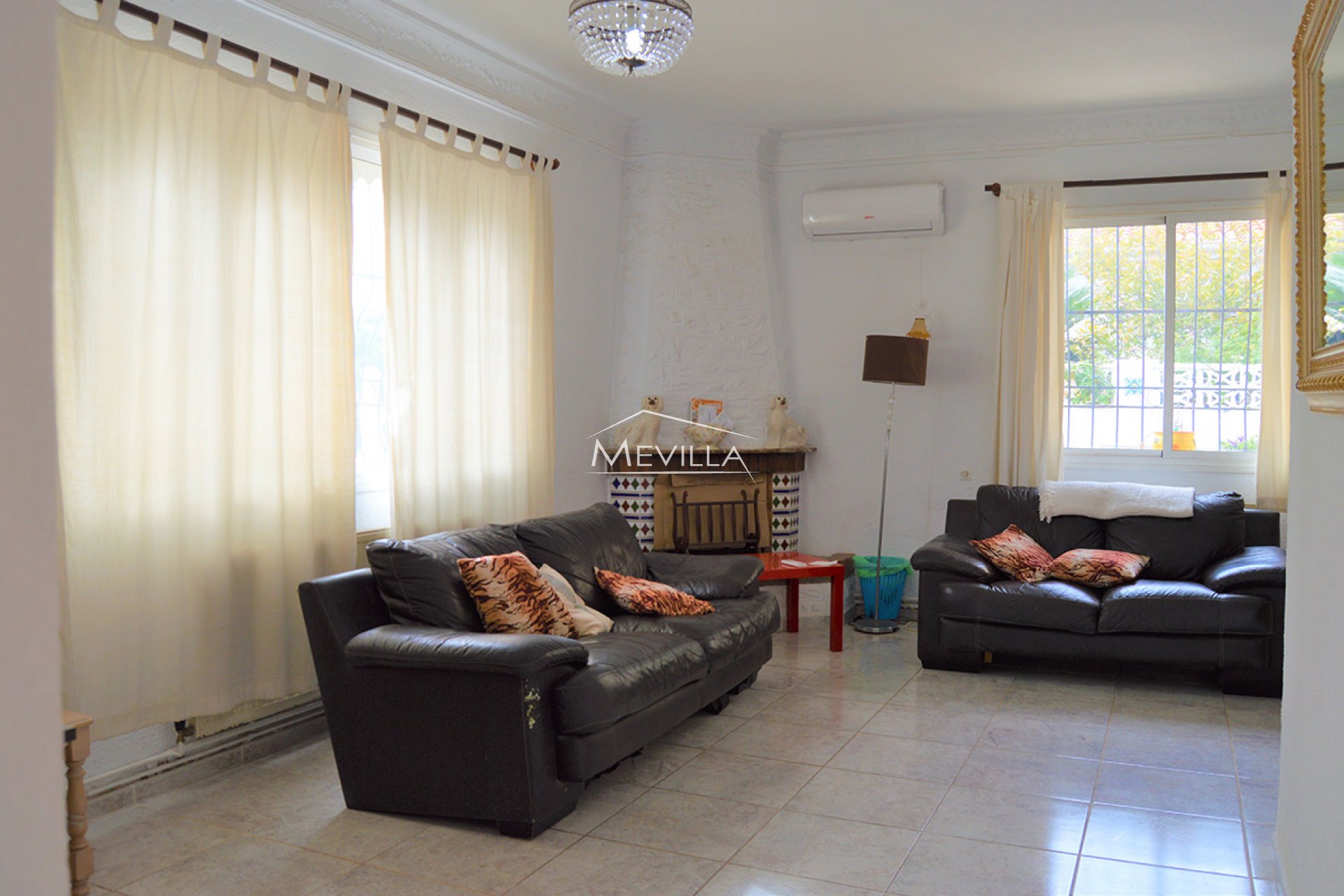 Återförsäljare - Villa - Torrevieja