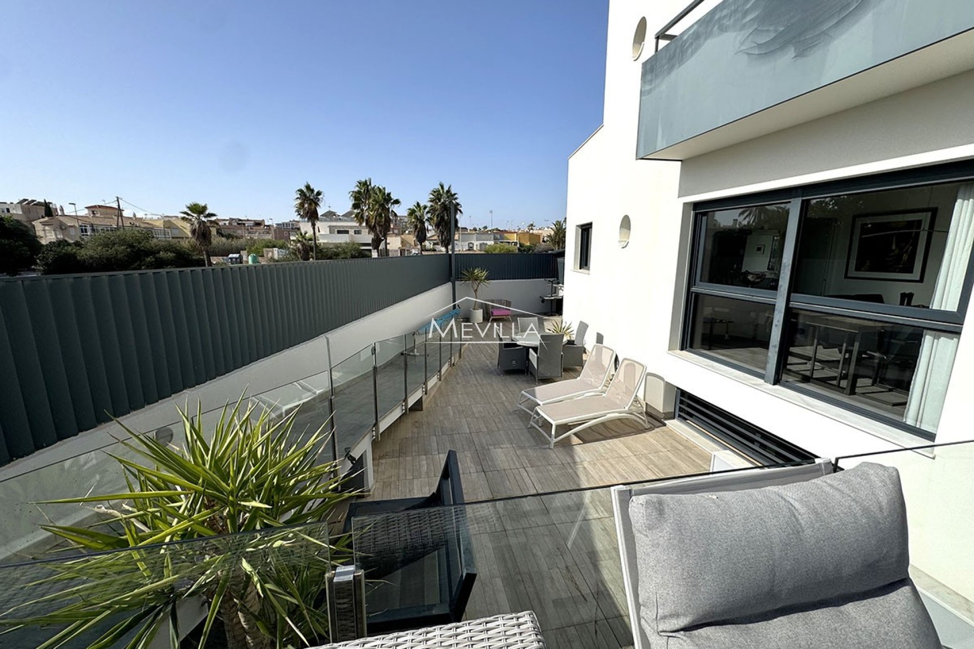 Återförsäljare - Villa - Torrevieja