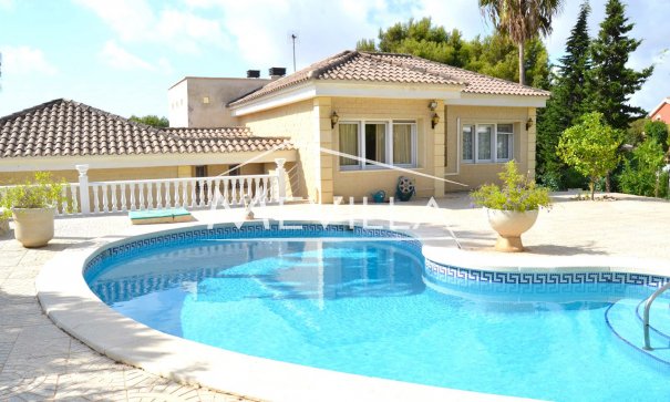 Chalet / Villa - Reventas - Orihuela Costa - Campoamor