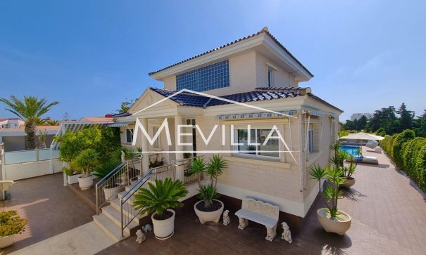 Chalet / Villa - Reventas - Torrevieja - Torrevieja