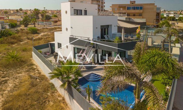 Chalet / Villa - Reventas - Torrevieja - Torrevieja