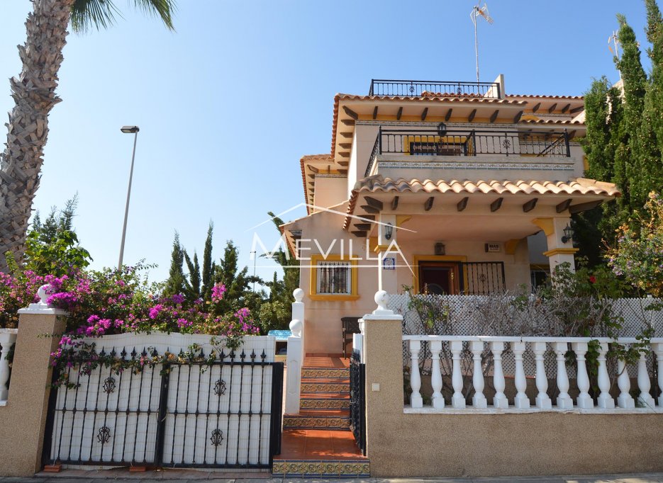 Ein schönes Haus in La Regia zu verkaufen