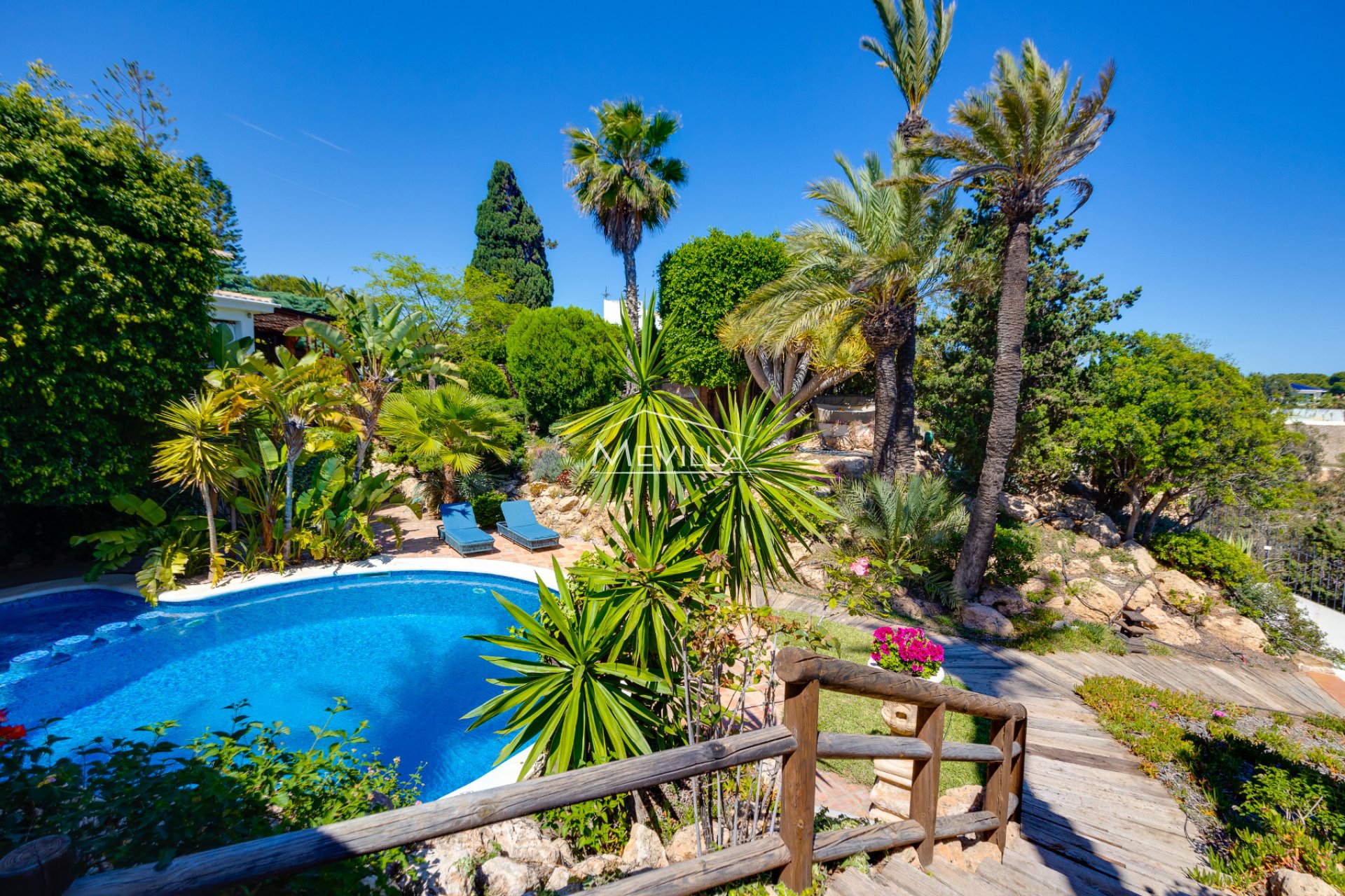 Erste Meerlinie - Villa - Orihuela Costa - Cabo Roig