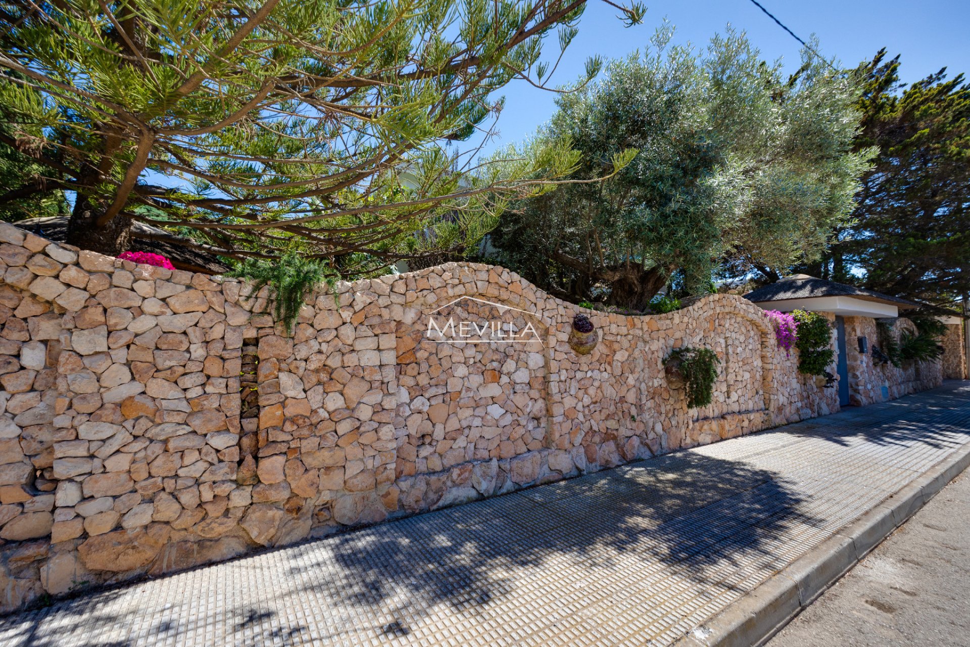 Front Line only - Villa - Orihuela Costa - Cabo Roig