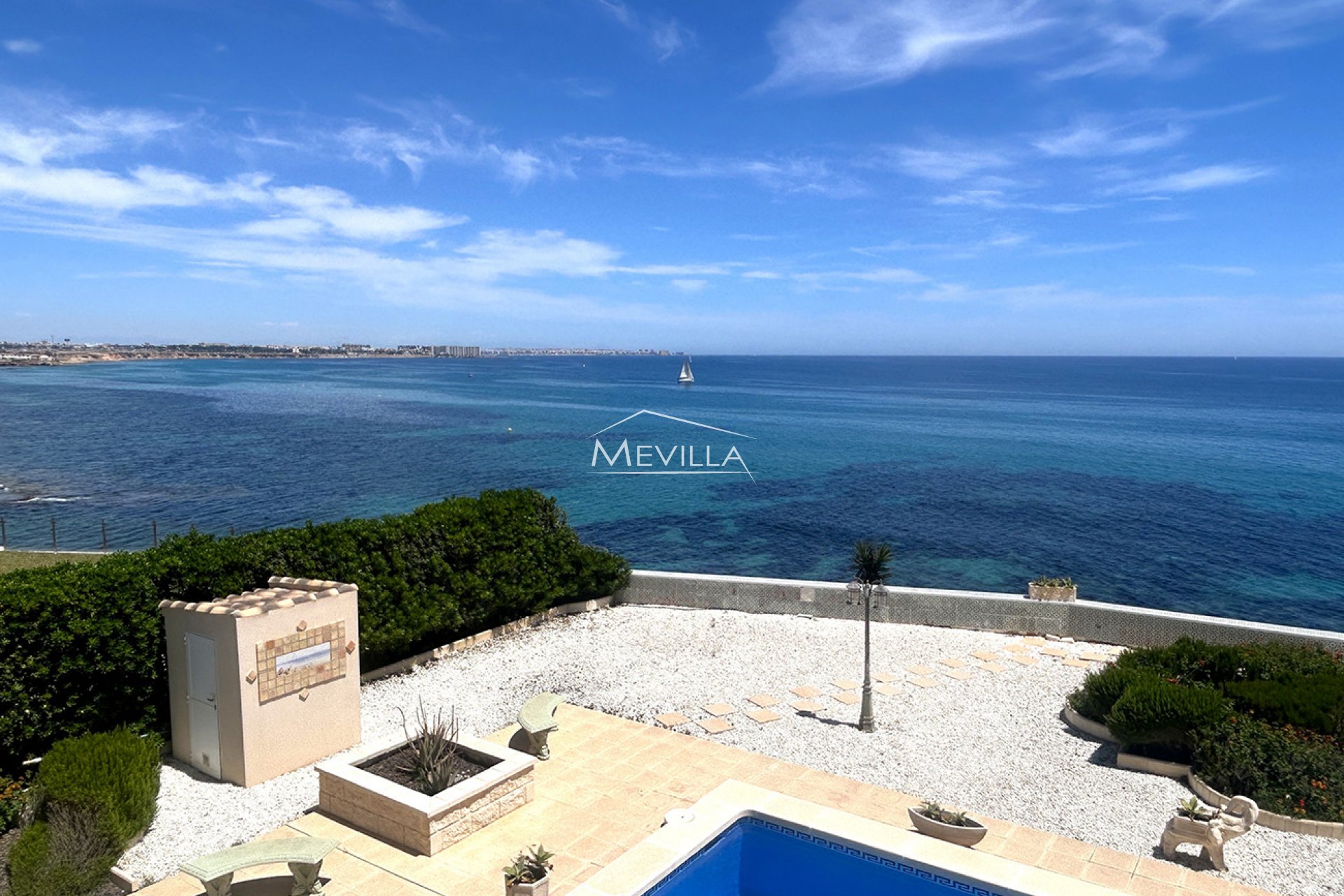Frontlinjen - Villa - Orihuela Costa - Cabo Roig