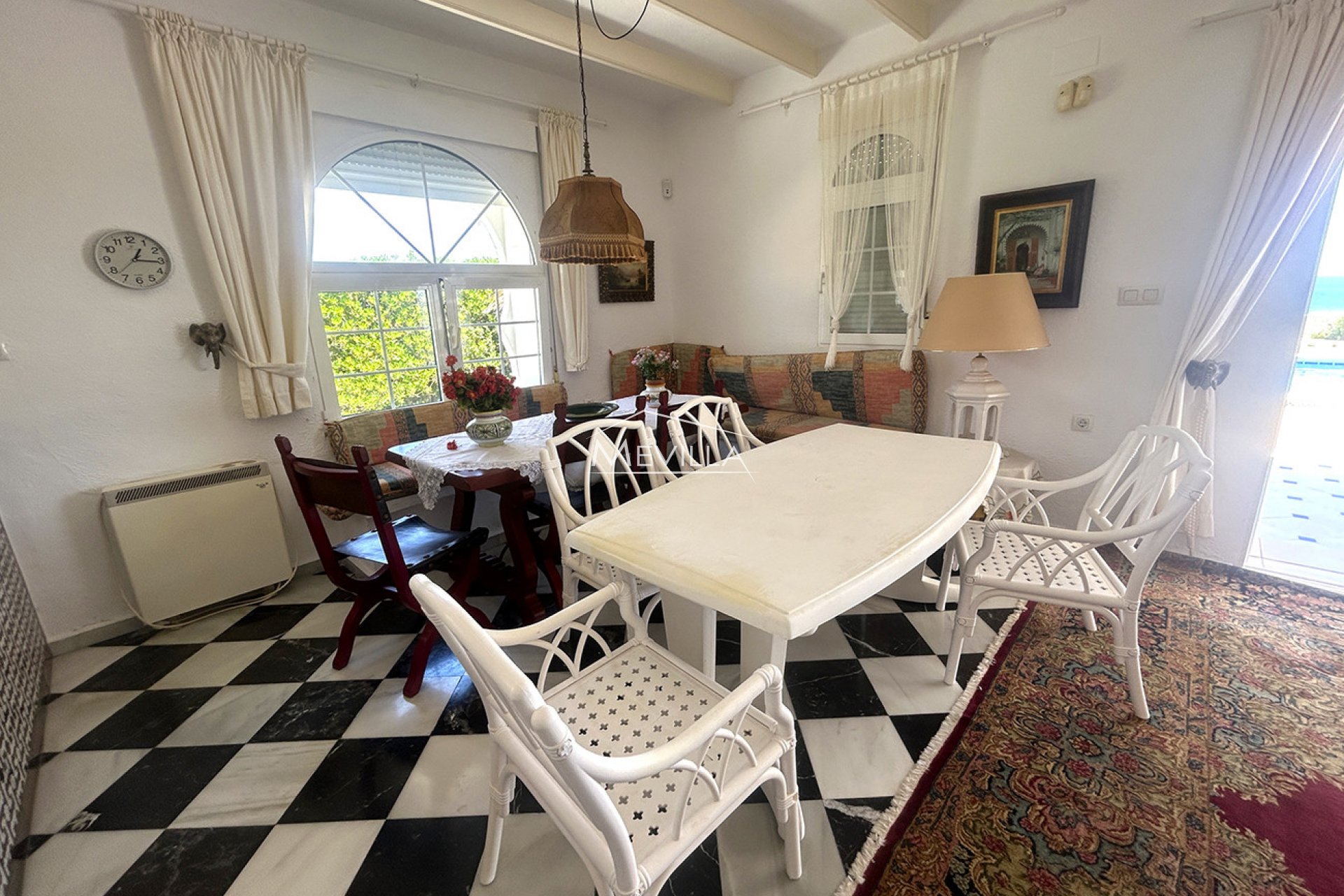 Frontlinjen - Villa - Orihuela Costa - Cabo Roig