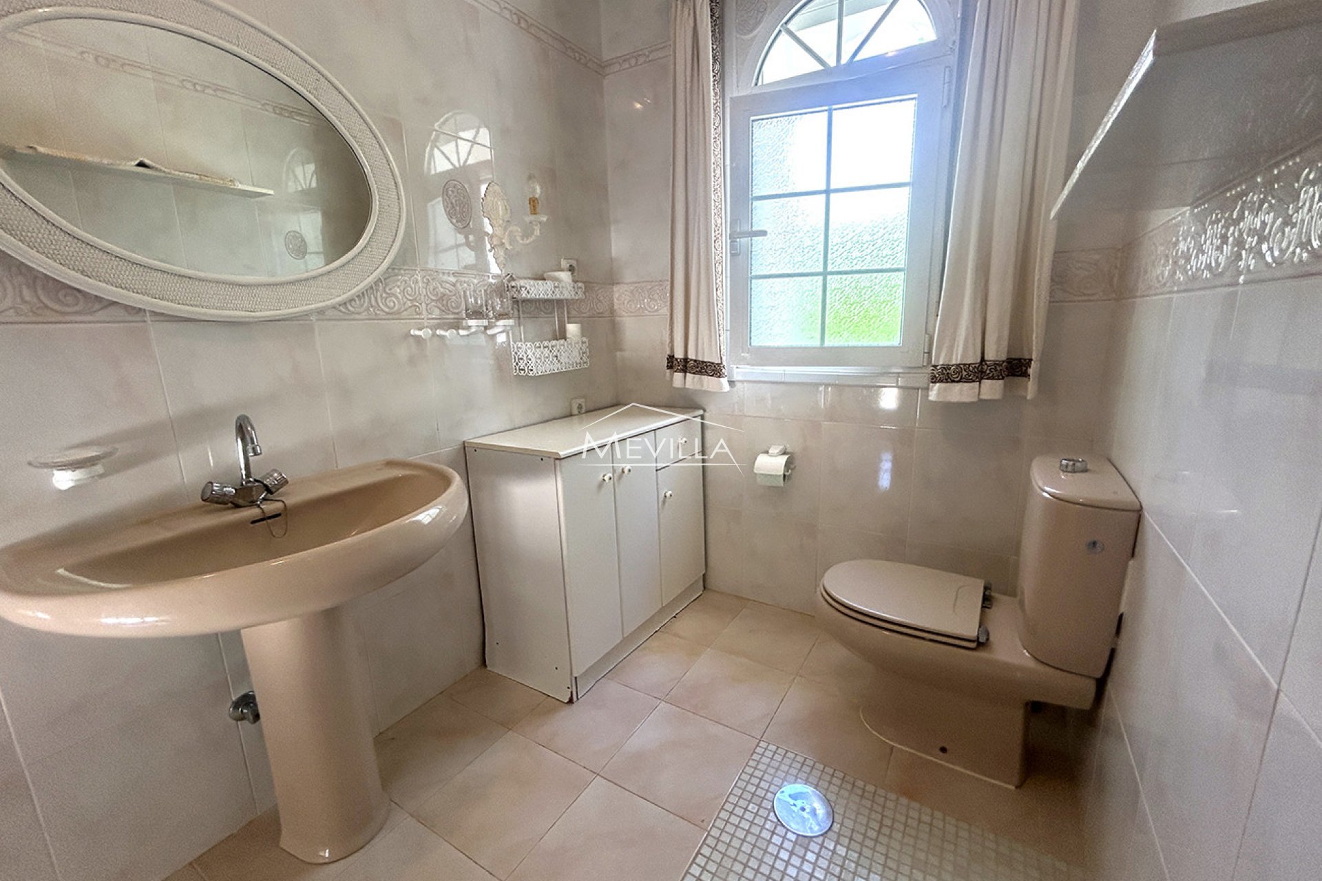 Frontlinjen - Villa - Orihuela Costa - Cabo Roig