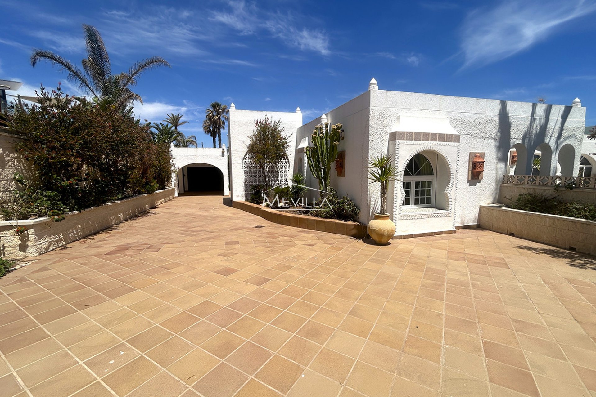 Frontlinjen - Villa - Orihuela Costa - Cabo Roig
