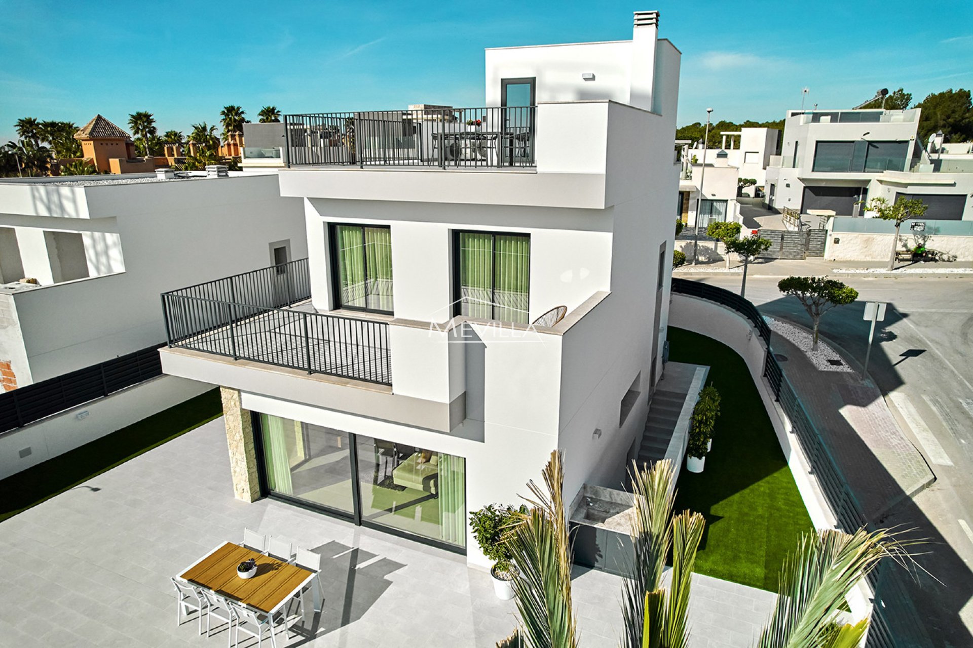 Obra nueva - Chalet / Villa - San Miguel de Salinas
