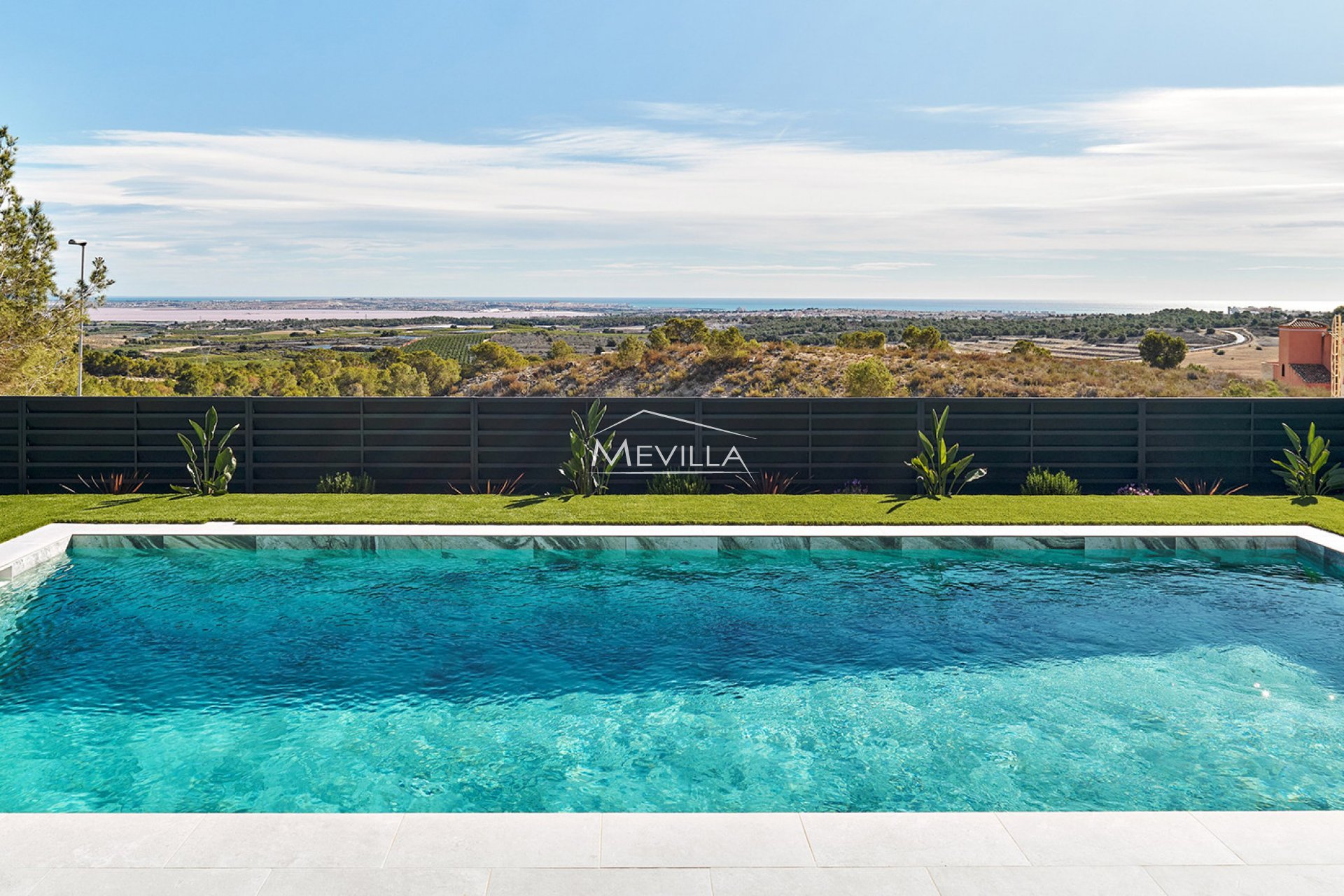 Obra nueva - Chalet / Villa - San Miguel de Salinas