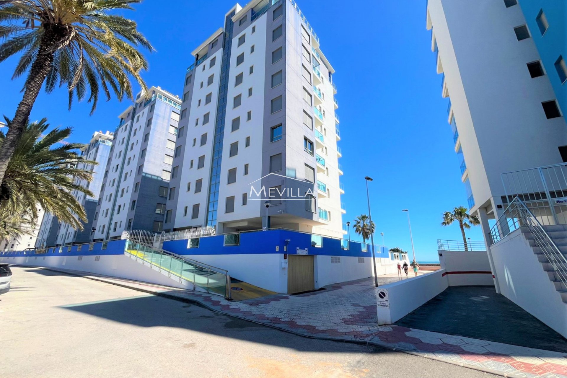 Перепродажа - Плоский / Апартаменты - La Manga