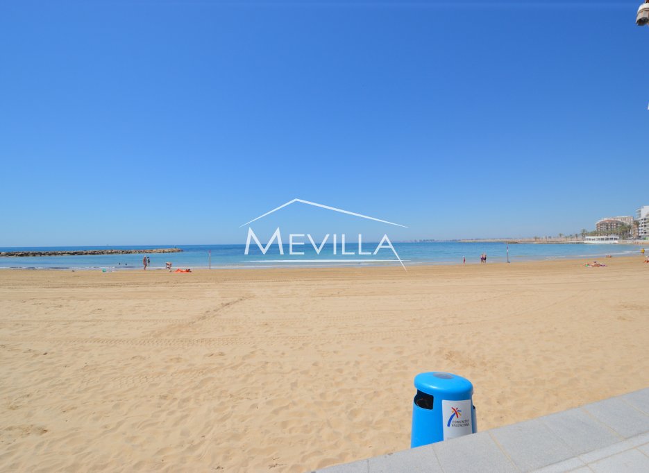 Перепродажа - Плоский / Апартаменты - Торревьеха - Torrevieja