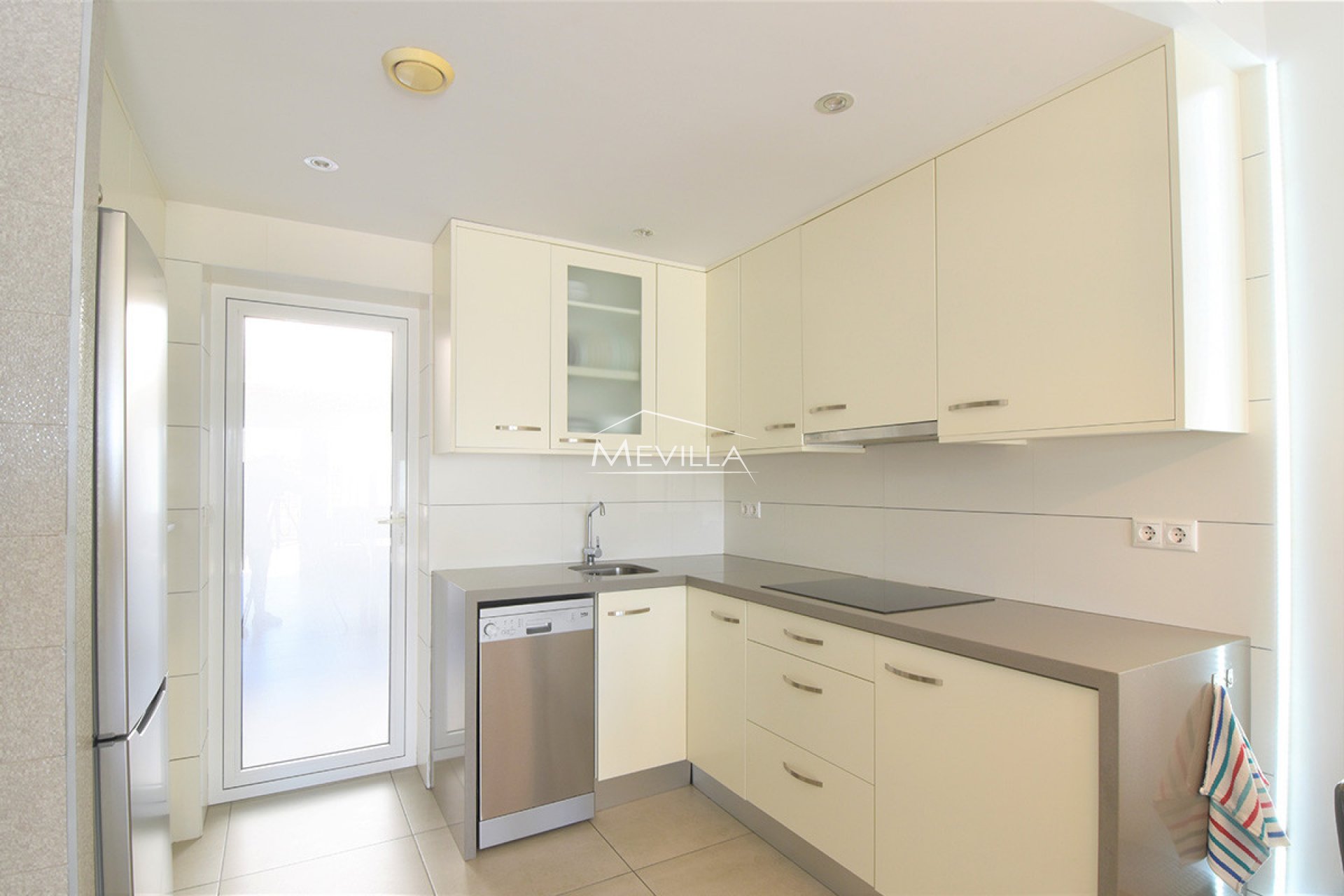 Перепродажа - Плоский / Апартаменты - Торревьеха - Torrevieja