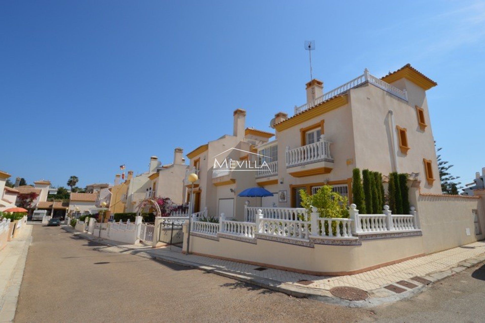 Перепродажа - Вилла - Ориуэла Коста - Cabo Roig