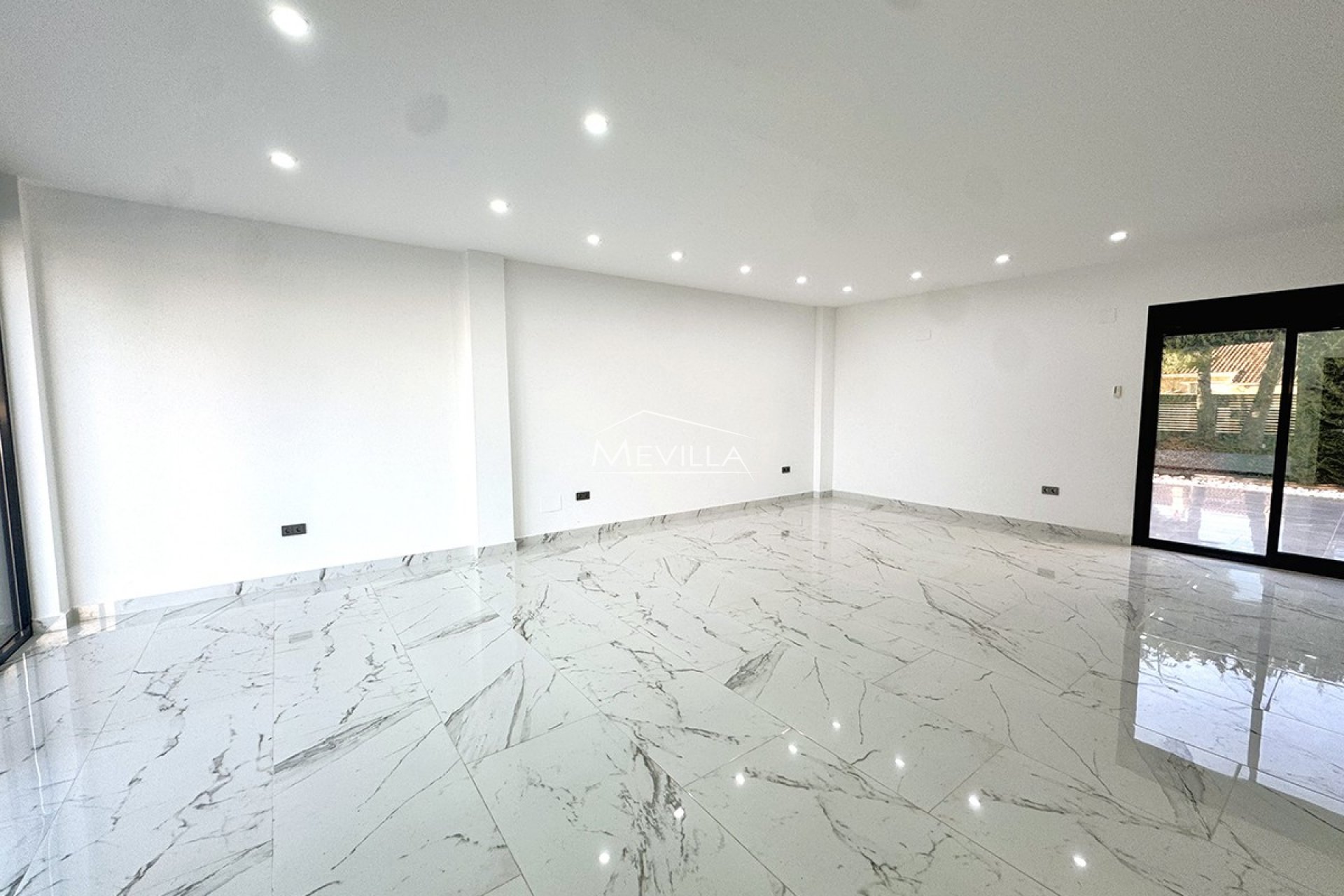 Перепродажа - Вилла - Ориуэла Коста - Campoamor