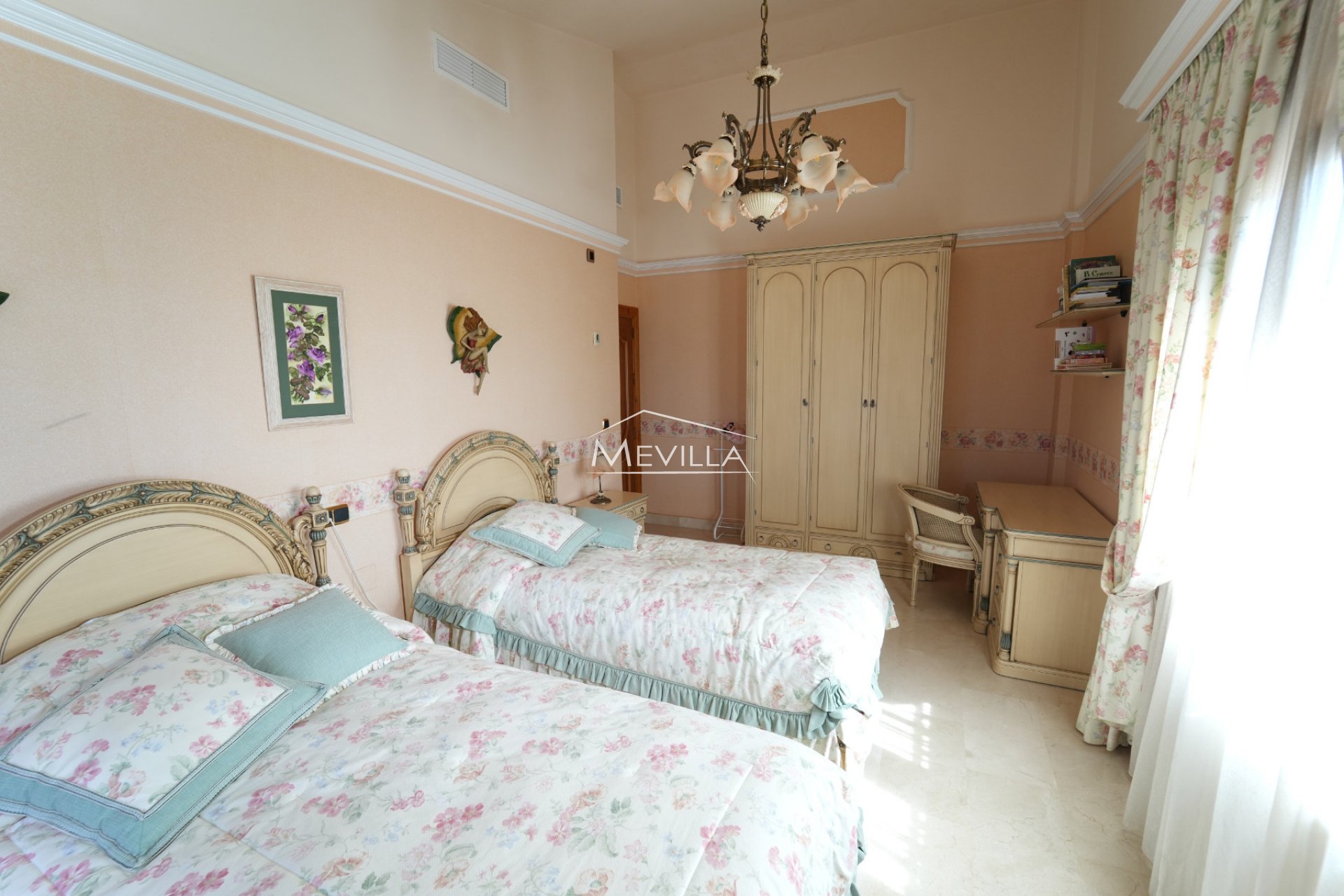 Перепродажа - Вилла - Ориуэла Коста - Campoamor