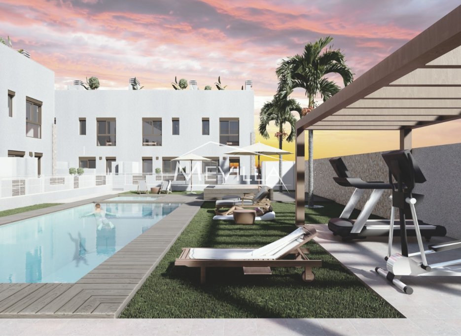  -  - Pilar de la Horadada