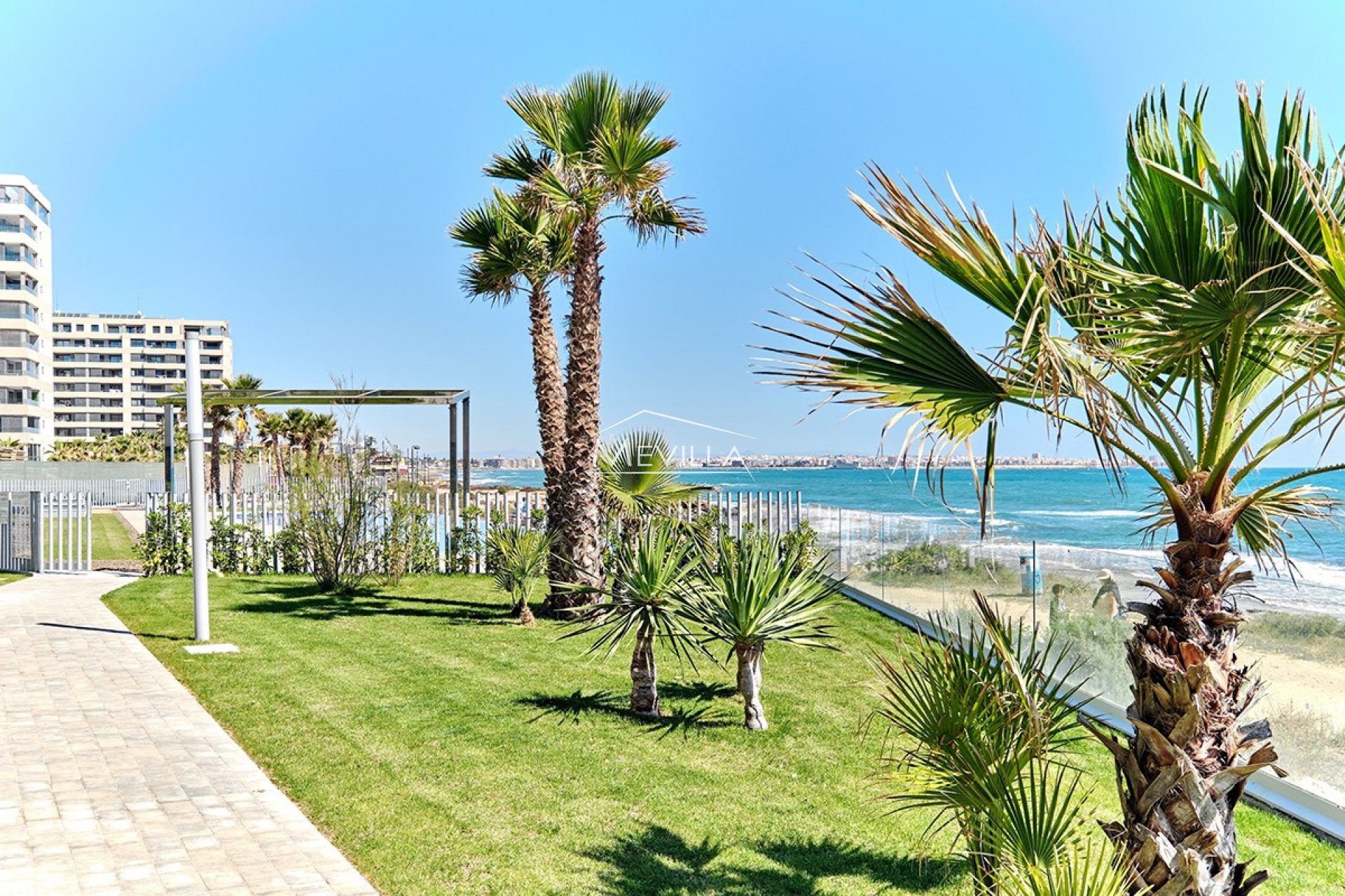 Primera Linea solo - Piso / Apartamento - Orihuela Costa - Punta Prima