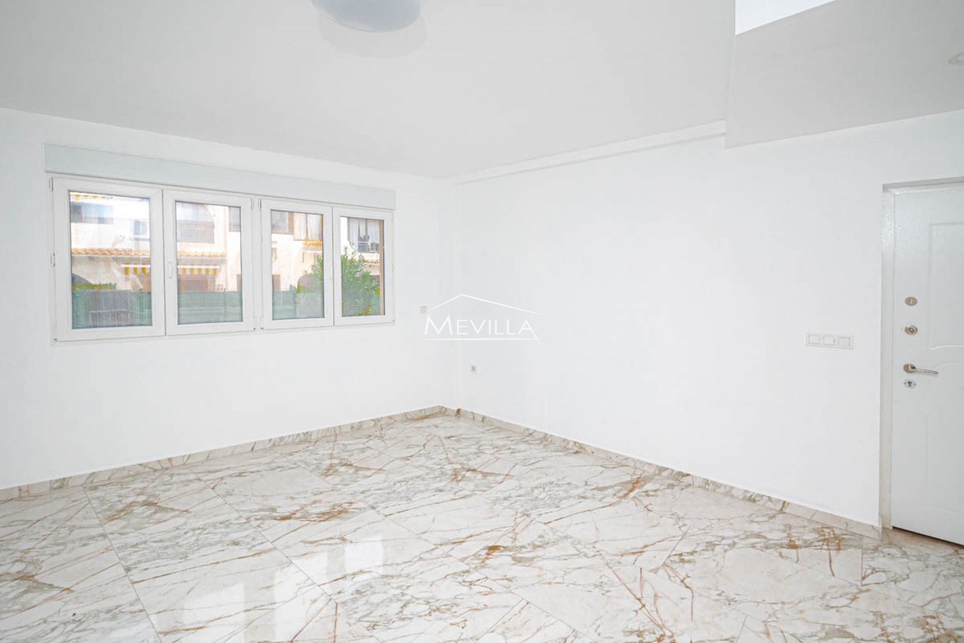 Resales - Apartment - Torrevieja