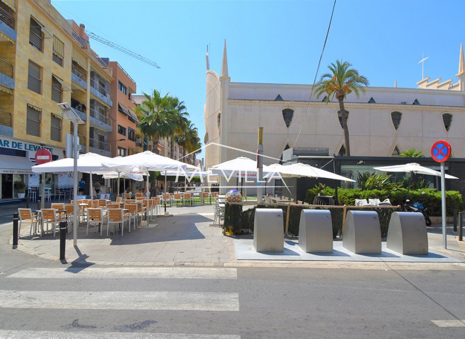 Resales - commercial - Torrevieja