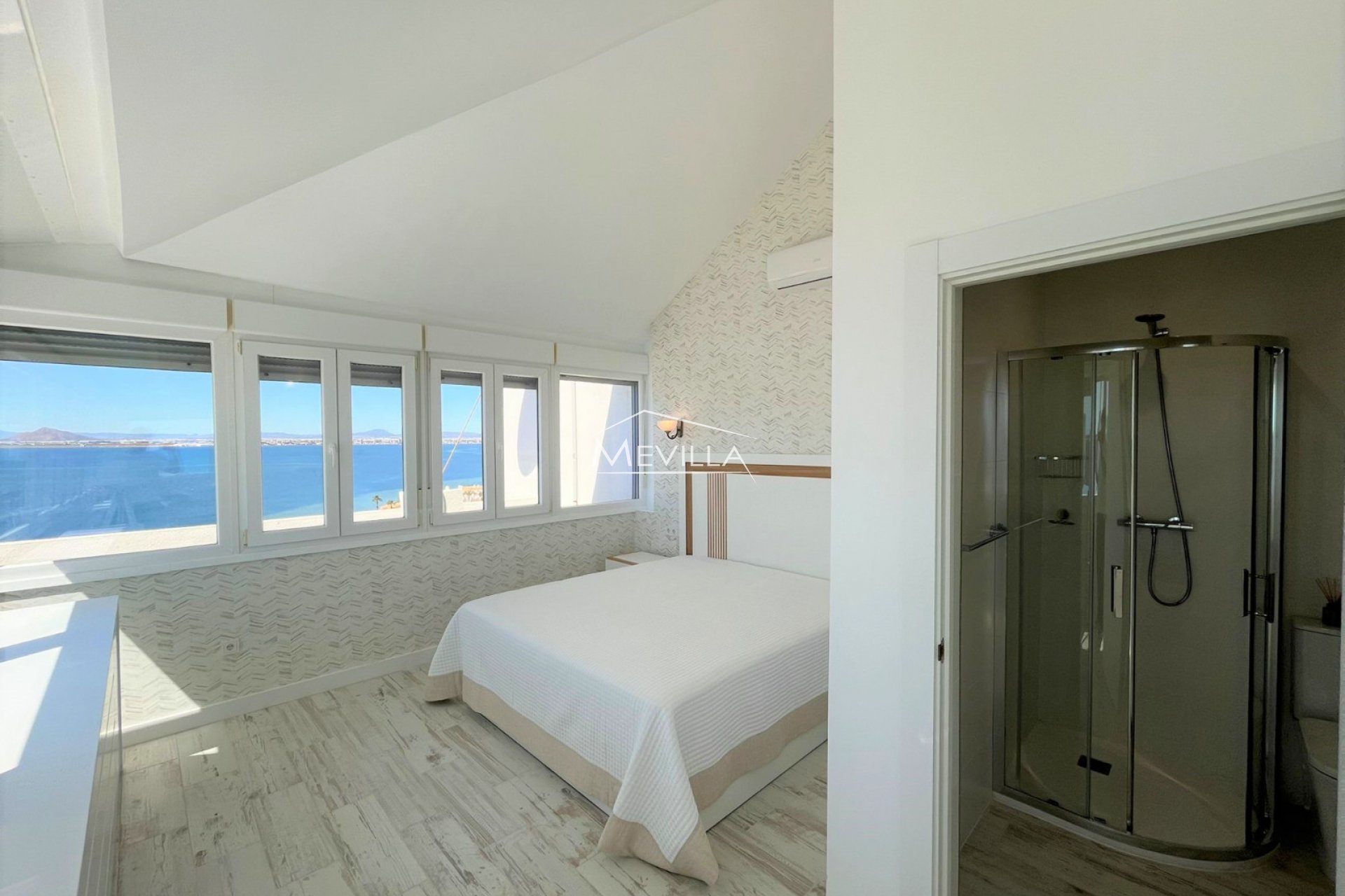 Resales - Flat / Apartment - La Manga