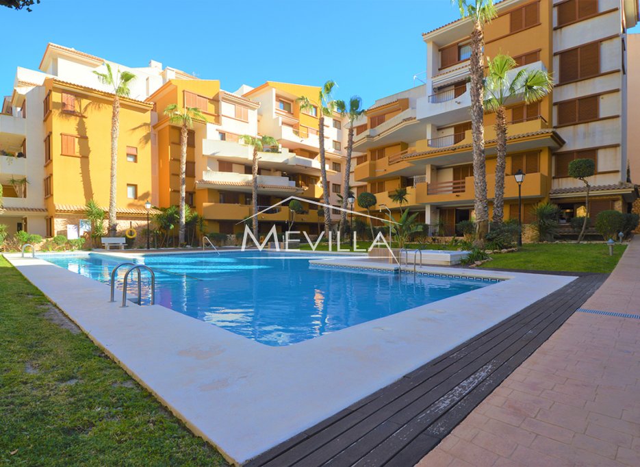 Resales - Flat / Apartment - Orihuela Costa - Punta Prima