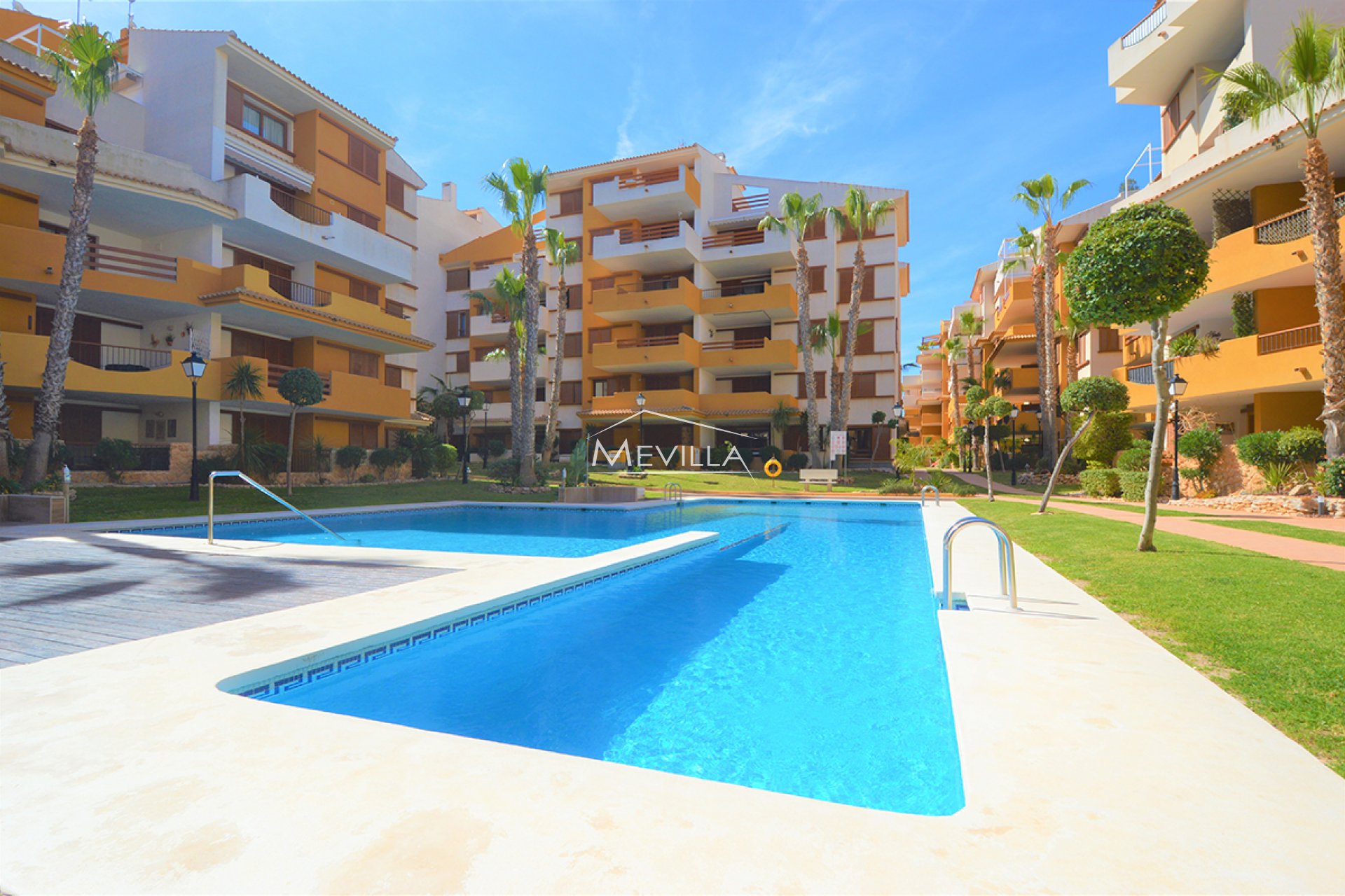 Resales - Flat / Apartment - Orihuela Costa - Punta Prima