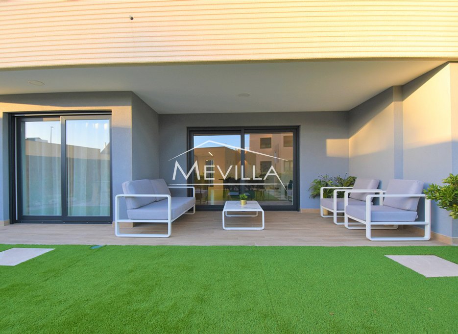 Resales - Flat / Apartment - Orihuela Costa - Punta Prima