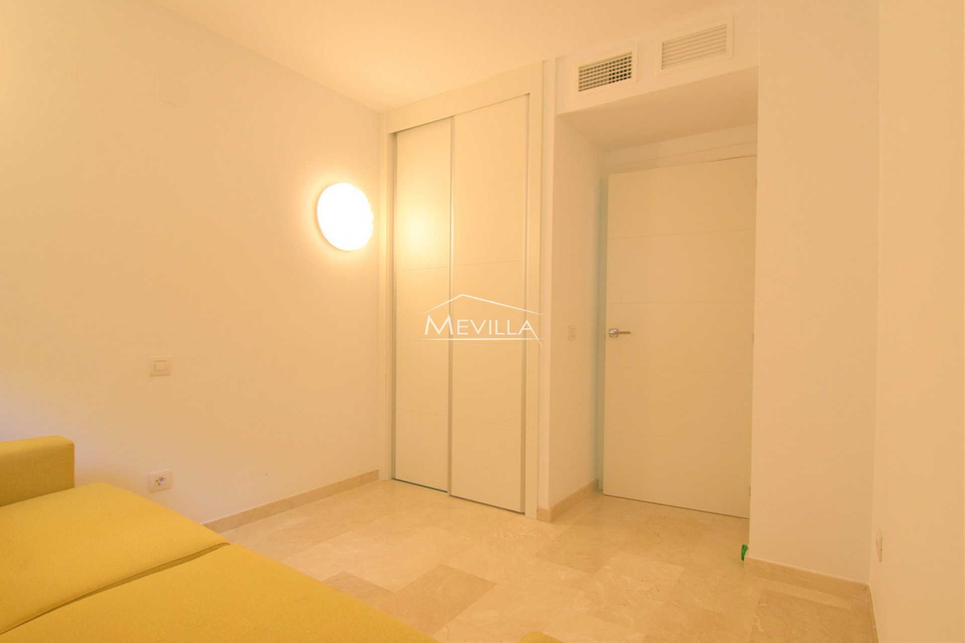 Resales - Flat / Apartment - Orihuela Costa - Punta Prima