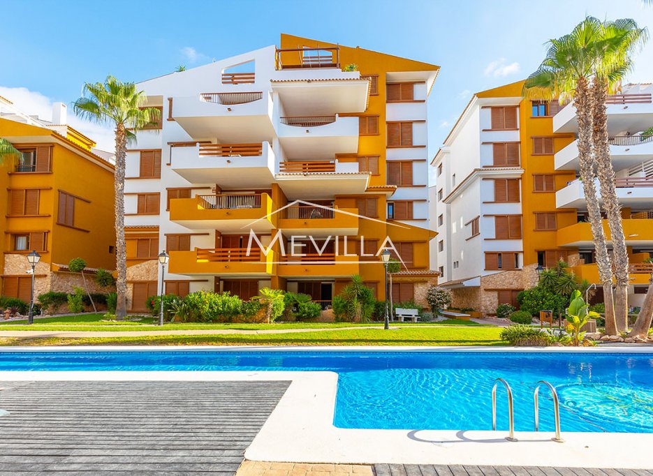 Resales - Flat / Apartment - Orihuela Costa - Punta Prima