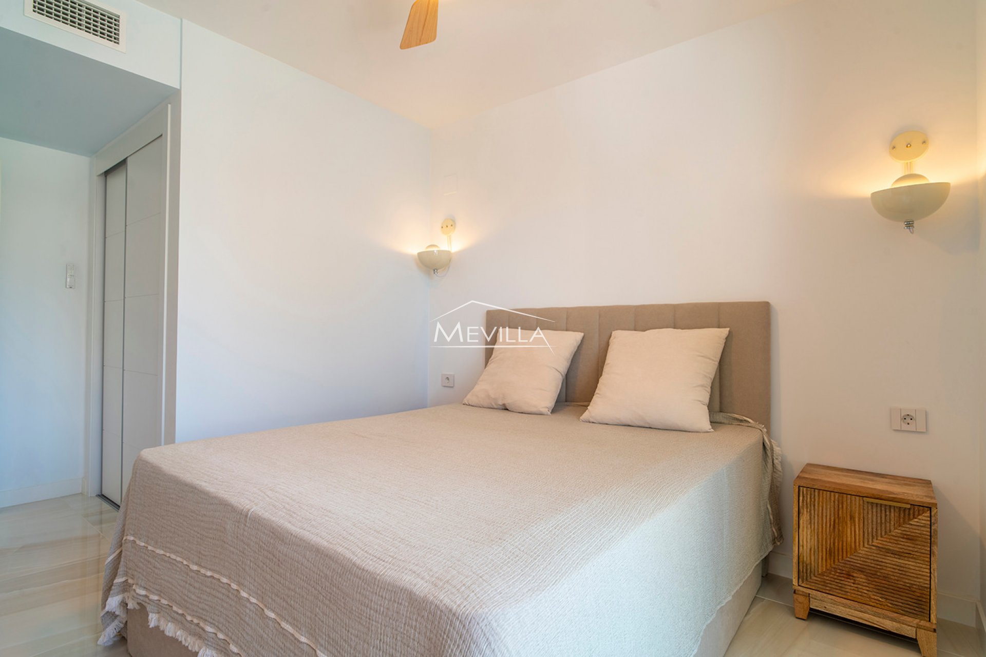 Resales - Flat / Apartment - Orihuela Costa - Punta Prima