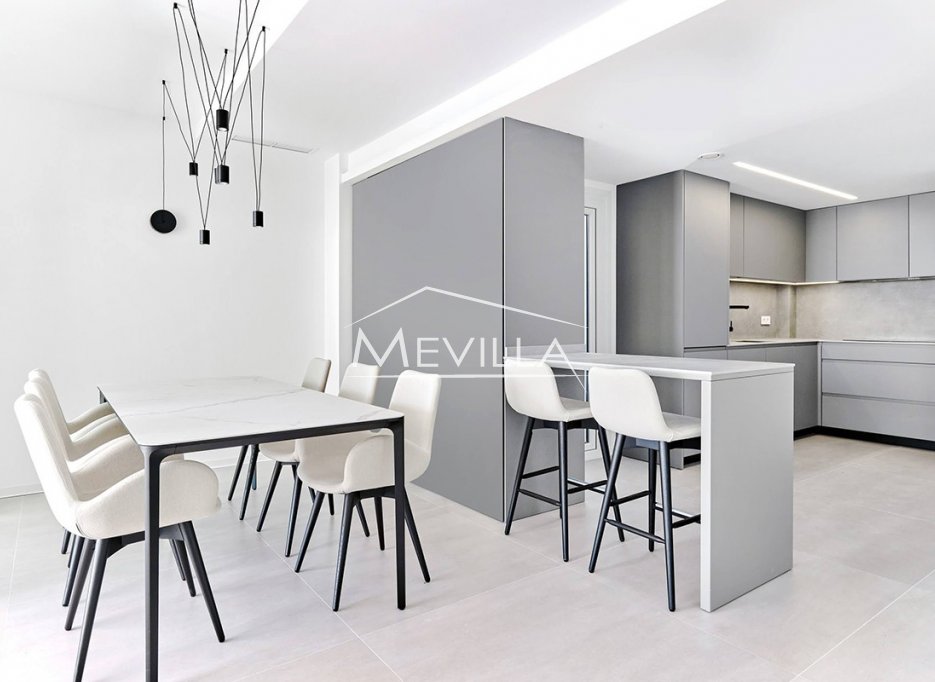 Resales - Flat / Apartment - Orihuela Costa - Punta Prima