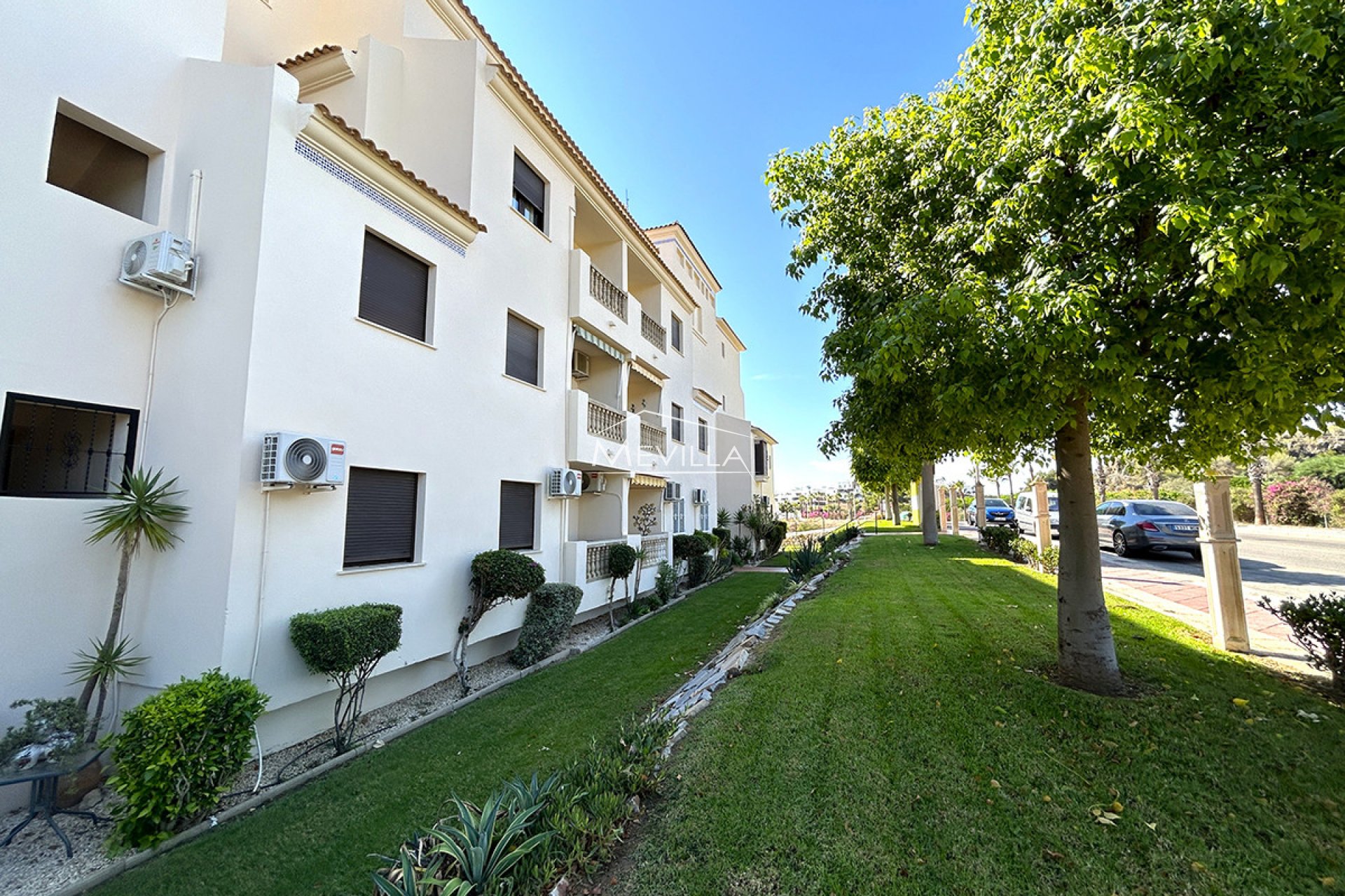 Resales - Flat / Apartment - Orihuela Costa - Villamartin