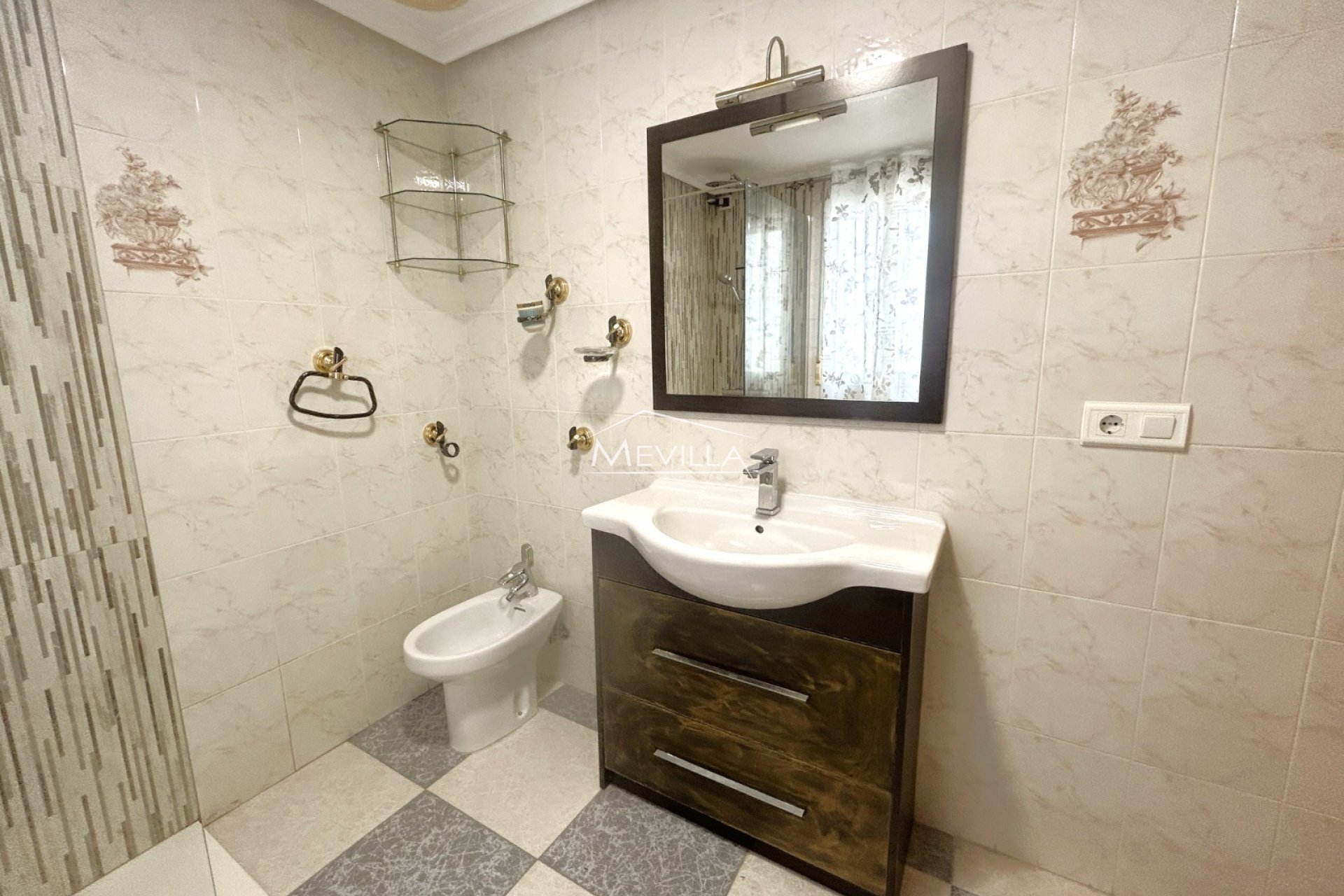 Resales - Flat / Apartment - Torrevieja