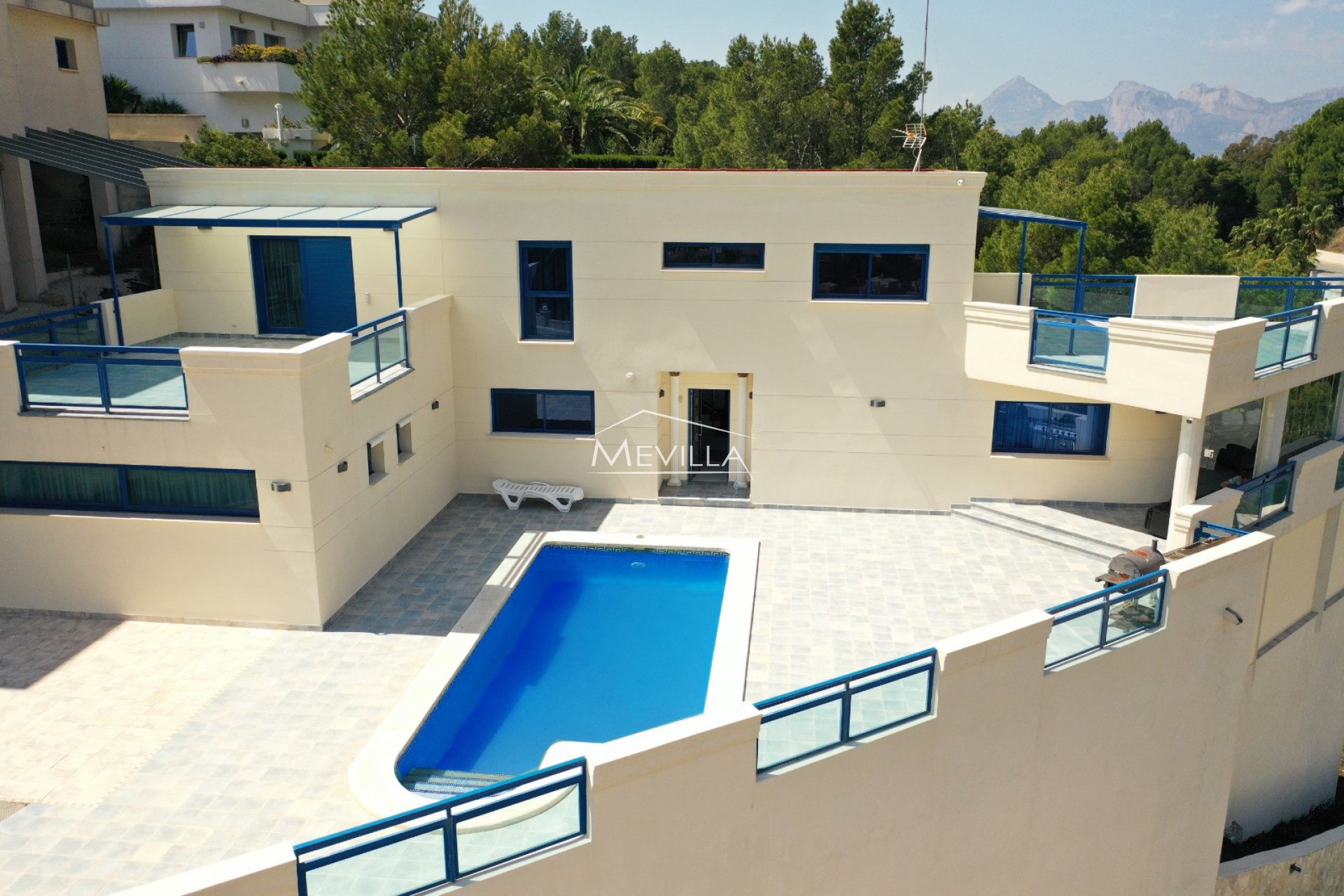 Resales - Villa - Altea