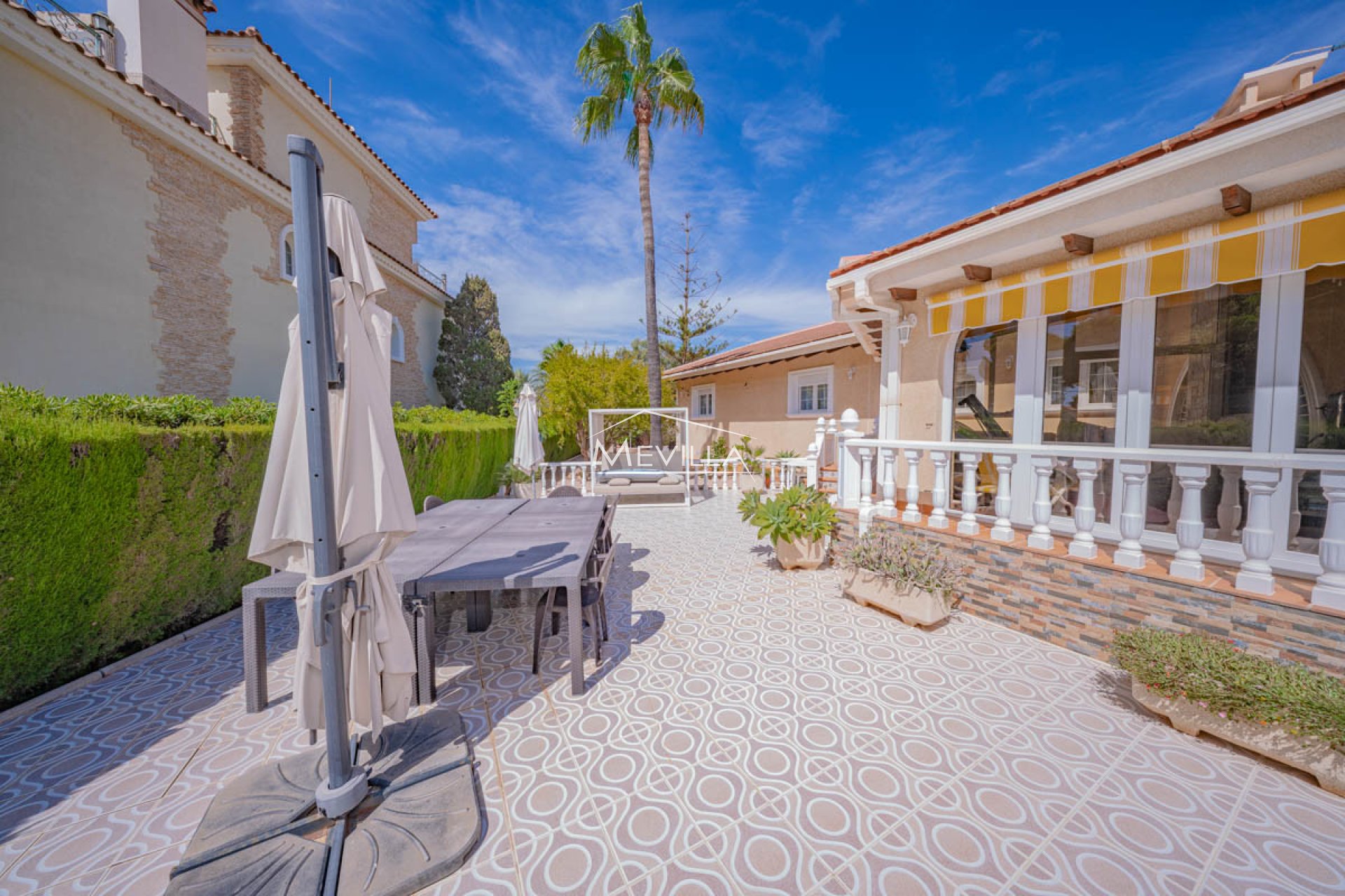 Resales - Villa - Orihuela Costa - Cabo Roig