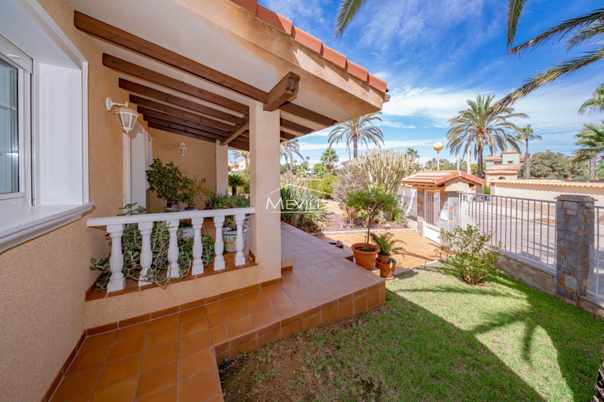 Resales - Villa - Orihuela Costa - Cabo Roig