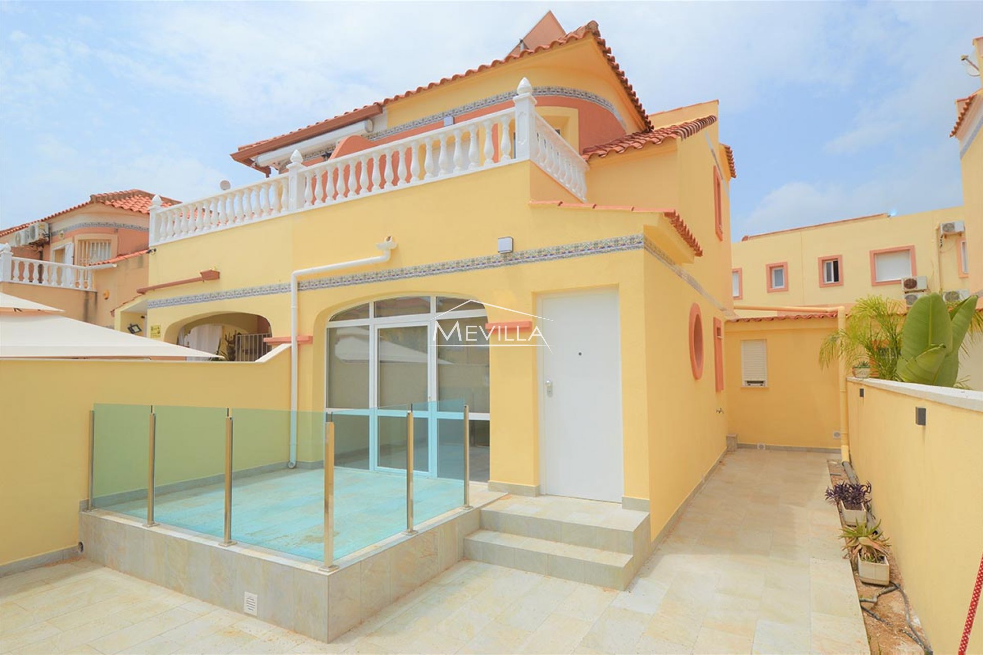 Resales - Villa - Orihuela Costa - La Zenia