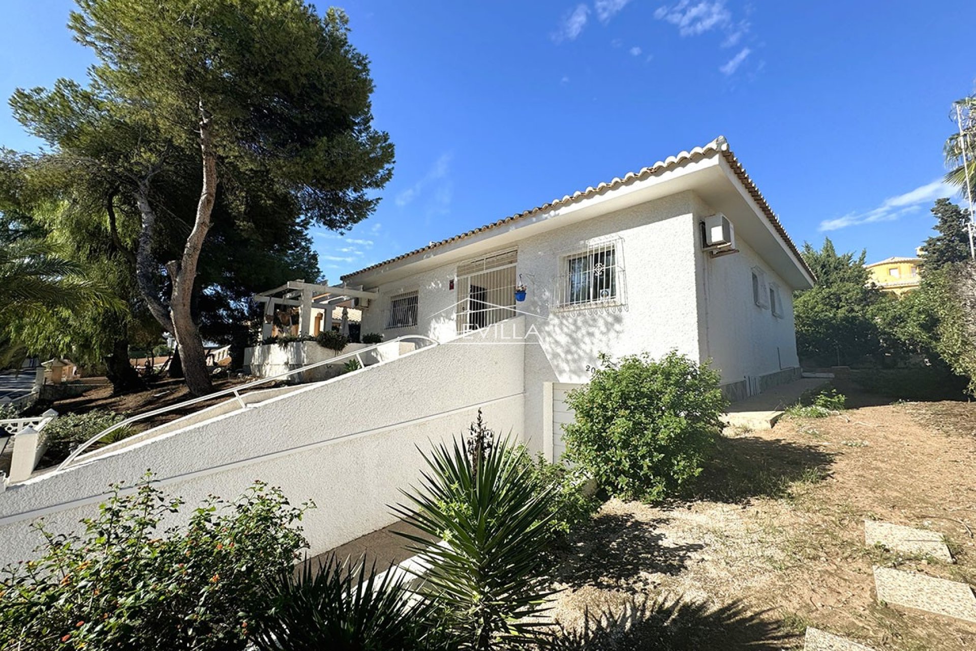 Resales - Villa - Orihuela Costa - La Zenia