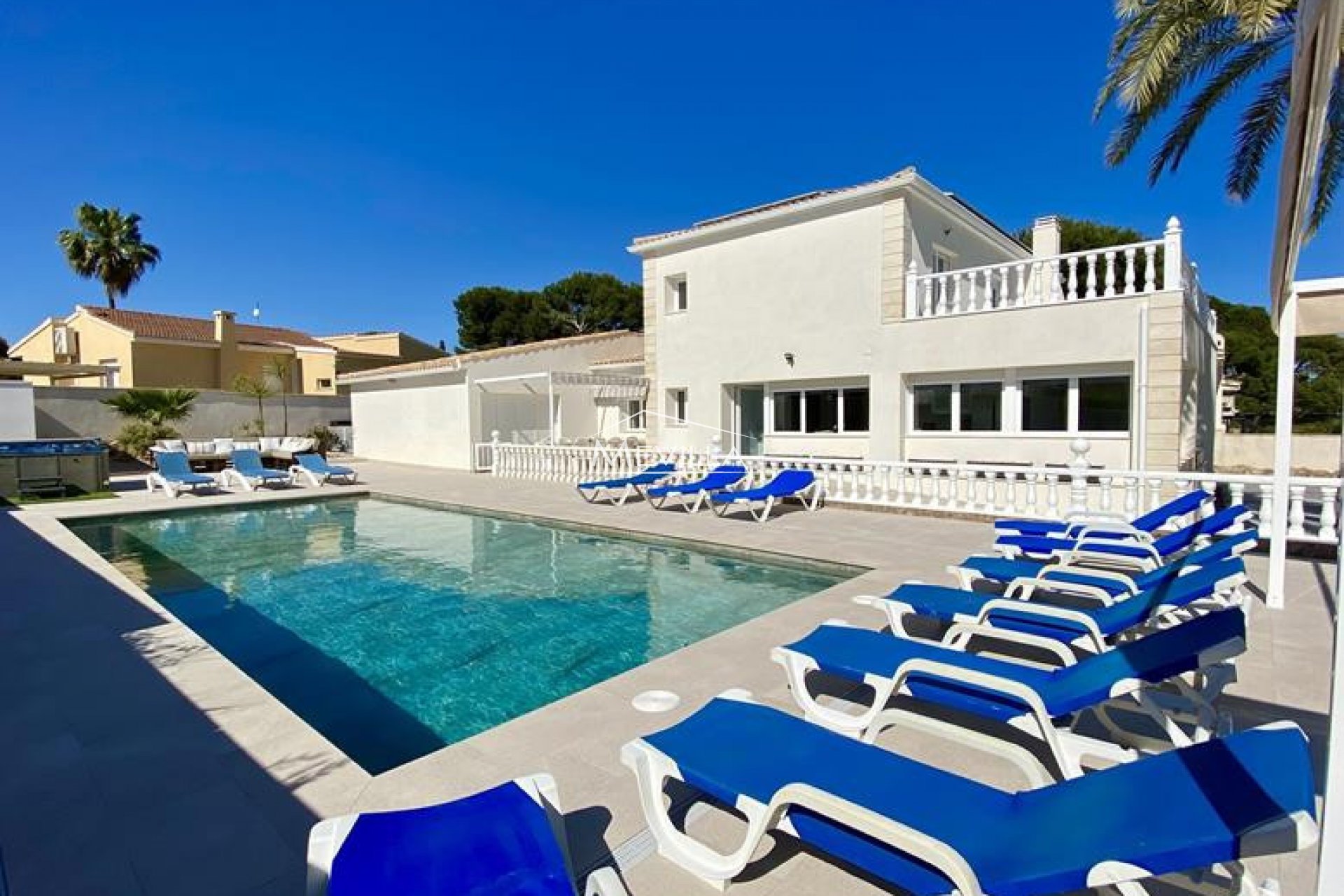 Resales - Villa - Orihuela Costa - La Zenia